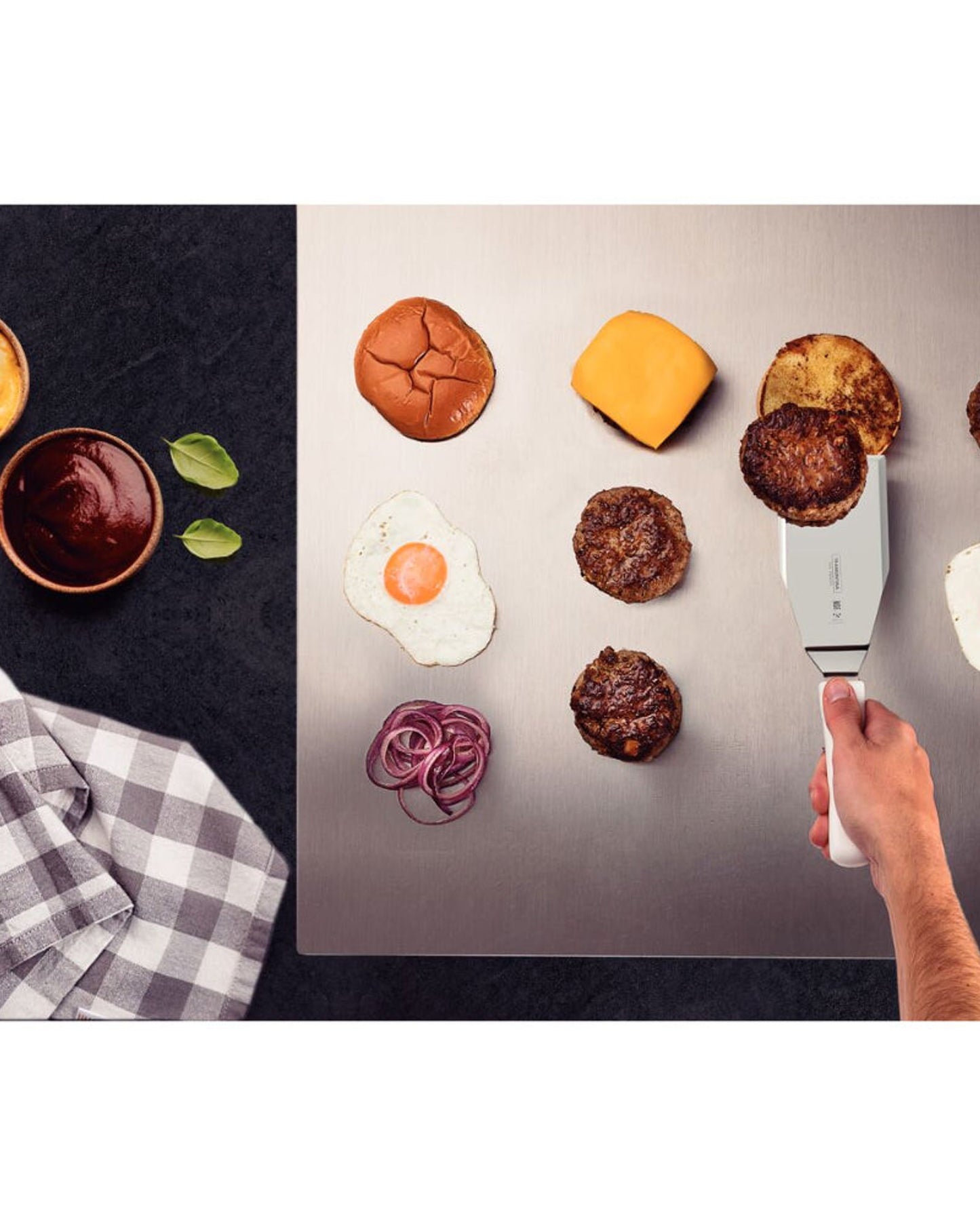 Tramontina Professional Hamburger Spatula with Stainless-Steel Blade and White Polypropylene Handle 6x3"