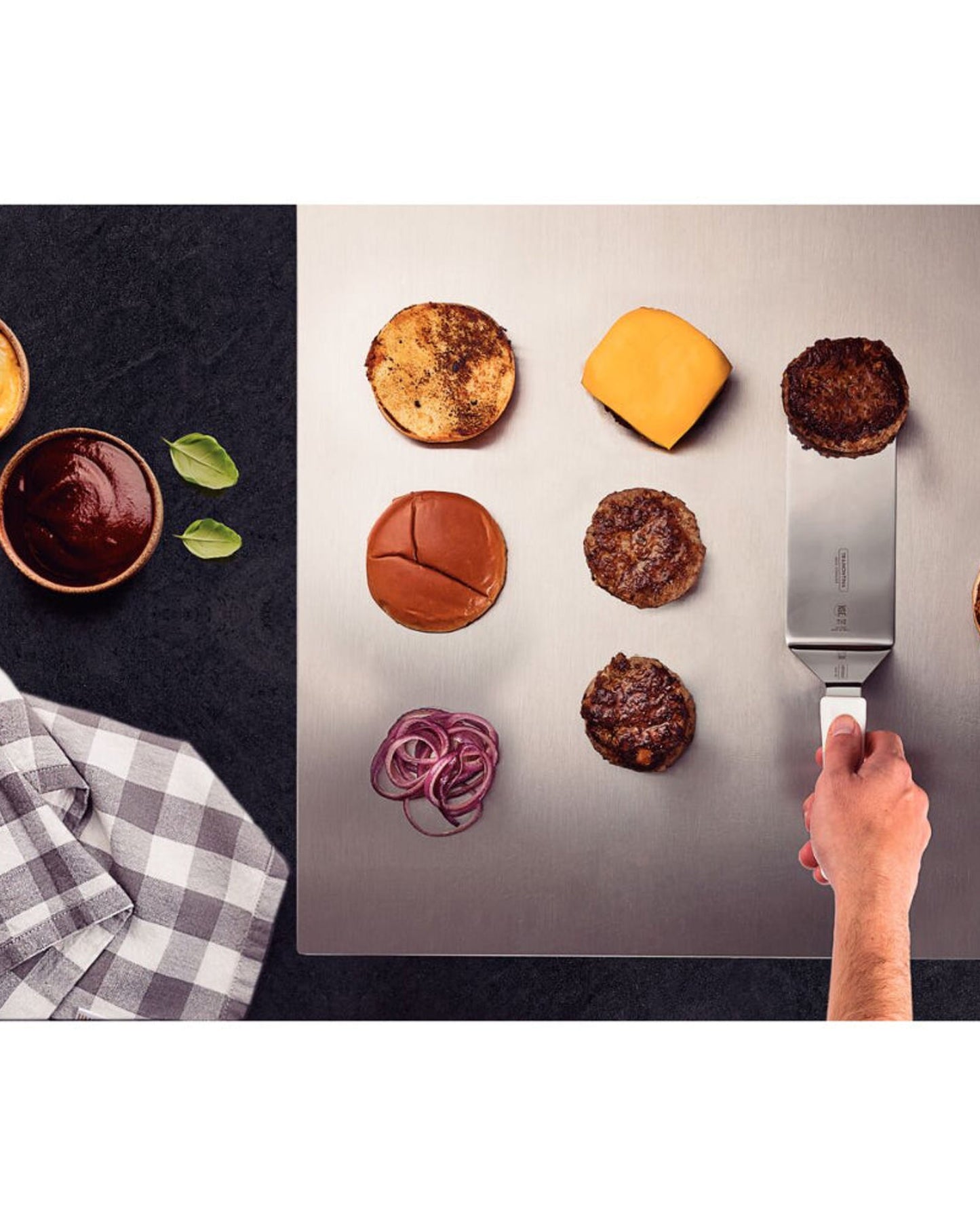 Tramontina Professional Hamburger Spatula with Stainless-Steel Blade and White Polypropylene Handle 8x3"