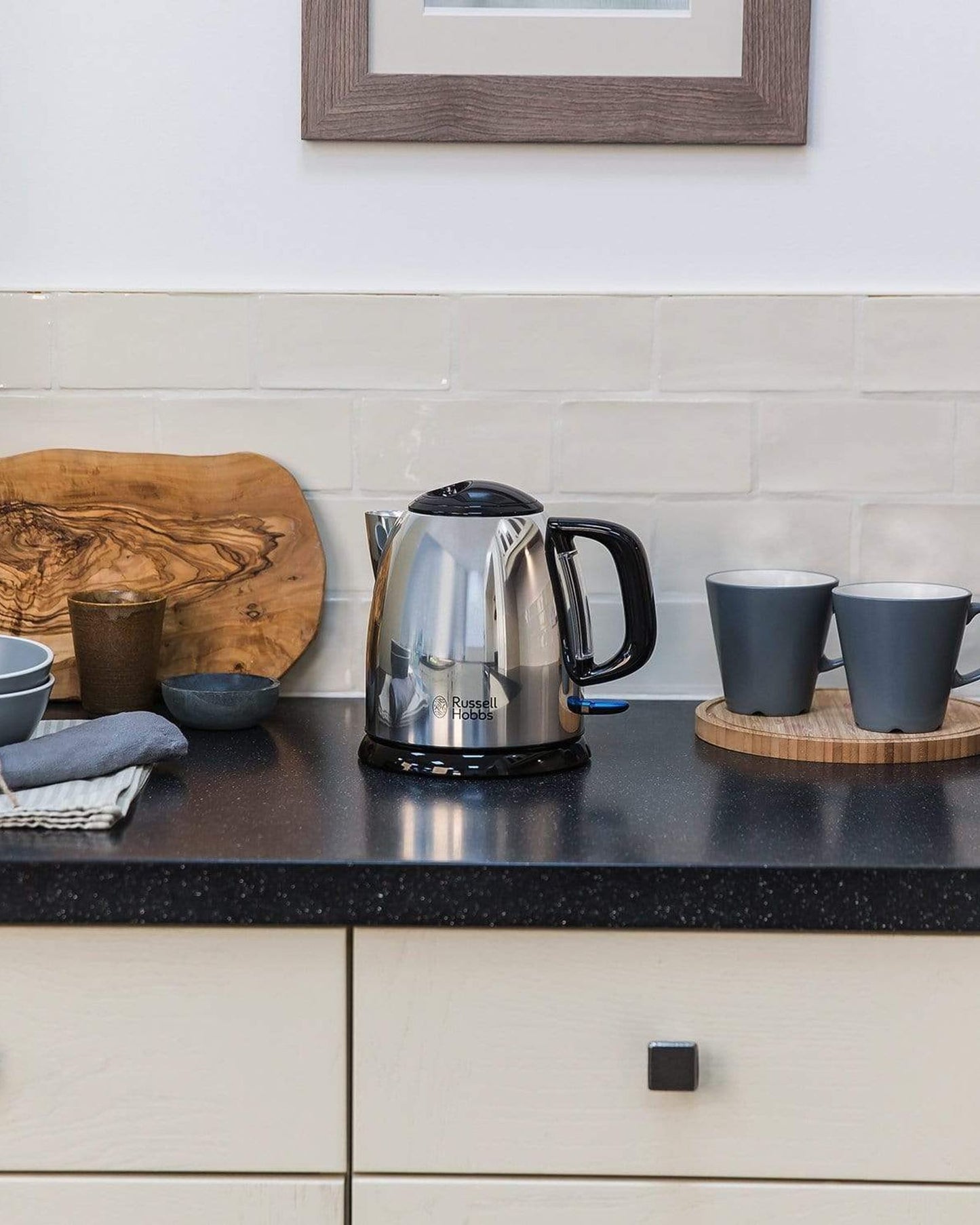 Russell Hobbs Victory Electric Kettle 1L