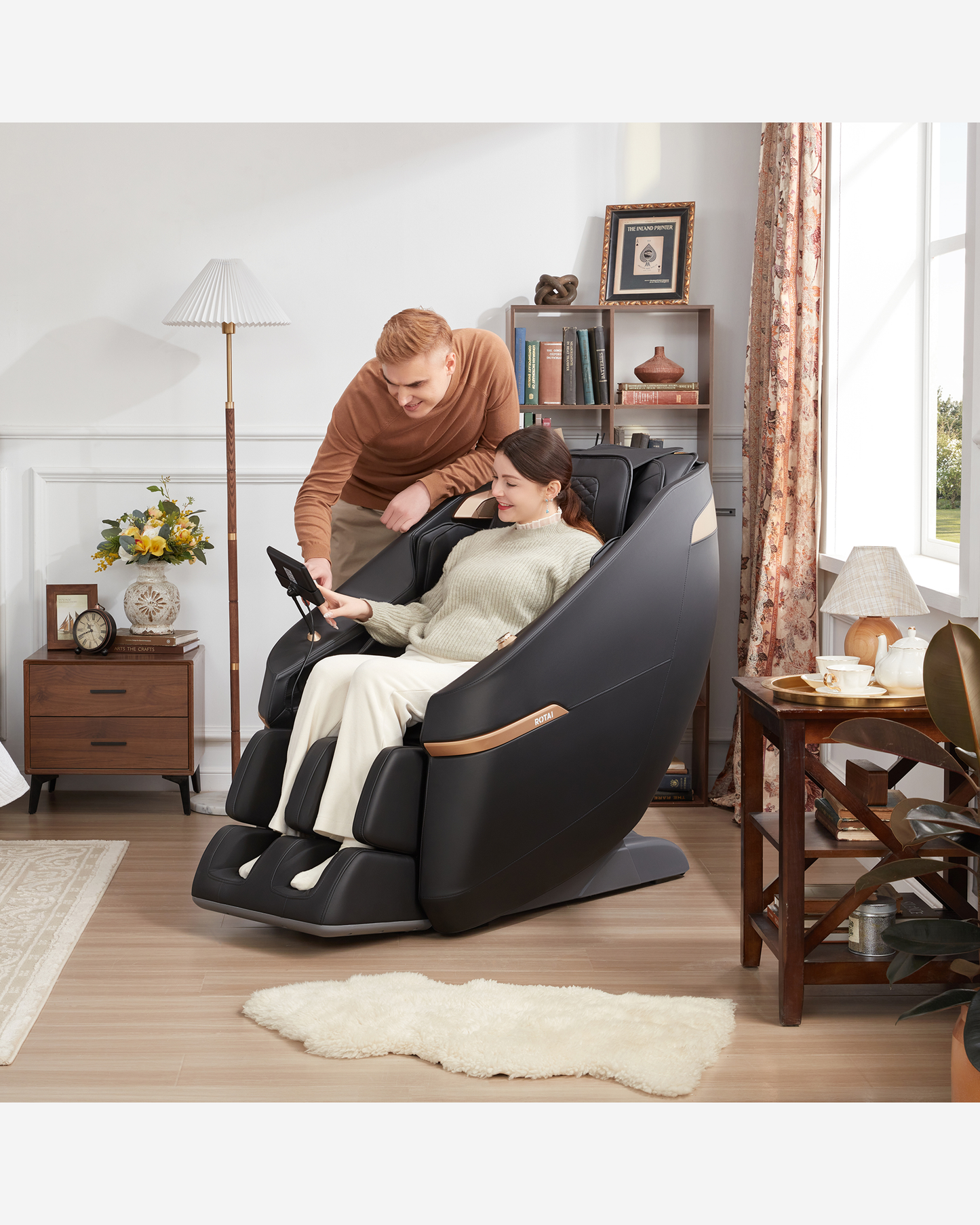 Rotai Ekanite Massage Chair Black