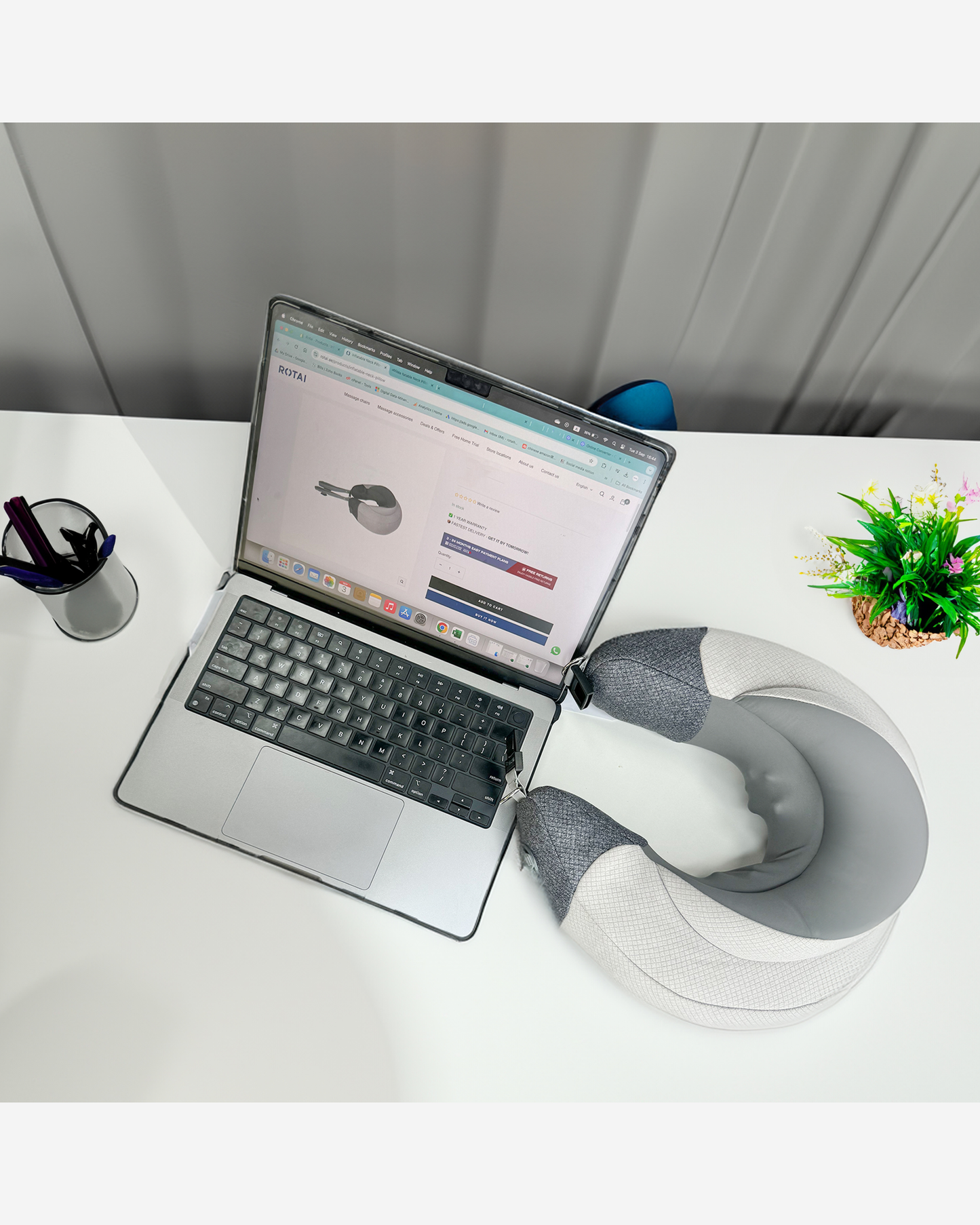 Rotai Portable Electric Massage Pillow