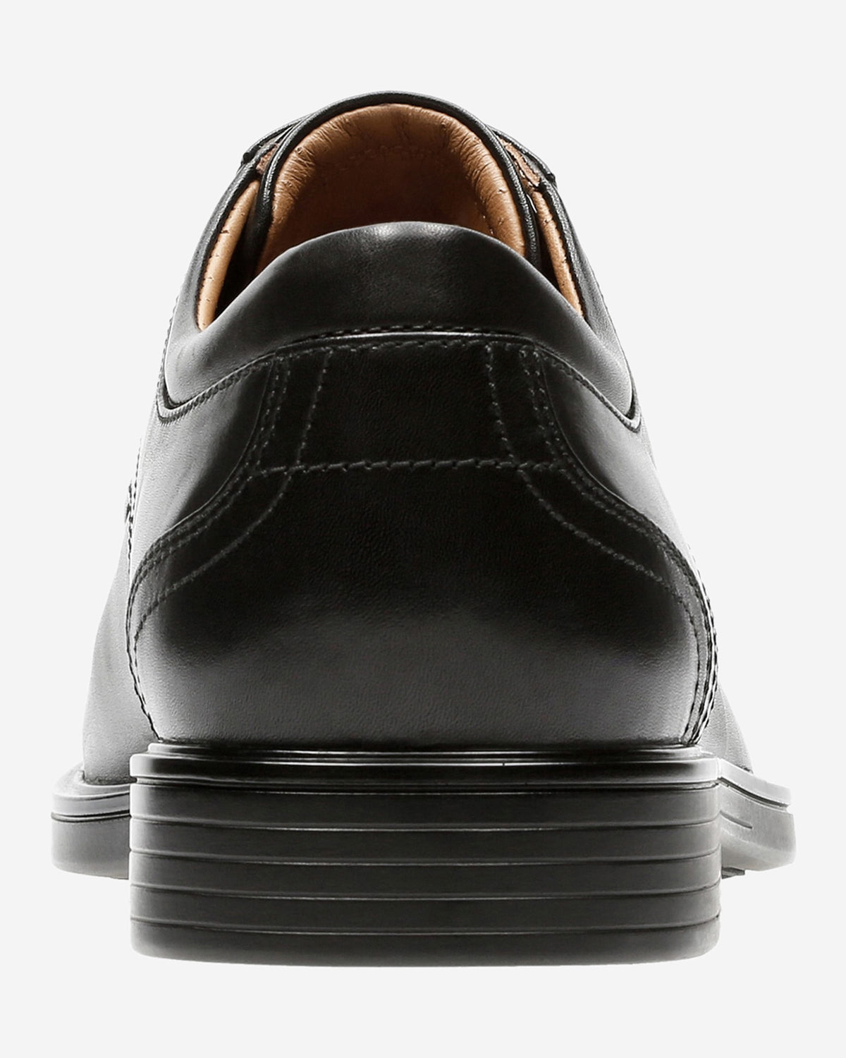 Clarks Un Aldric Lace (Wide Fit)