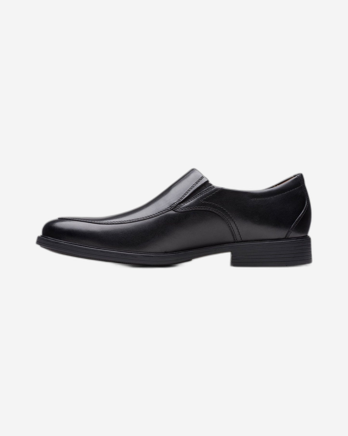 Clarks Whiddon Step Shoes (Standard Fit)
