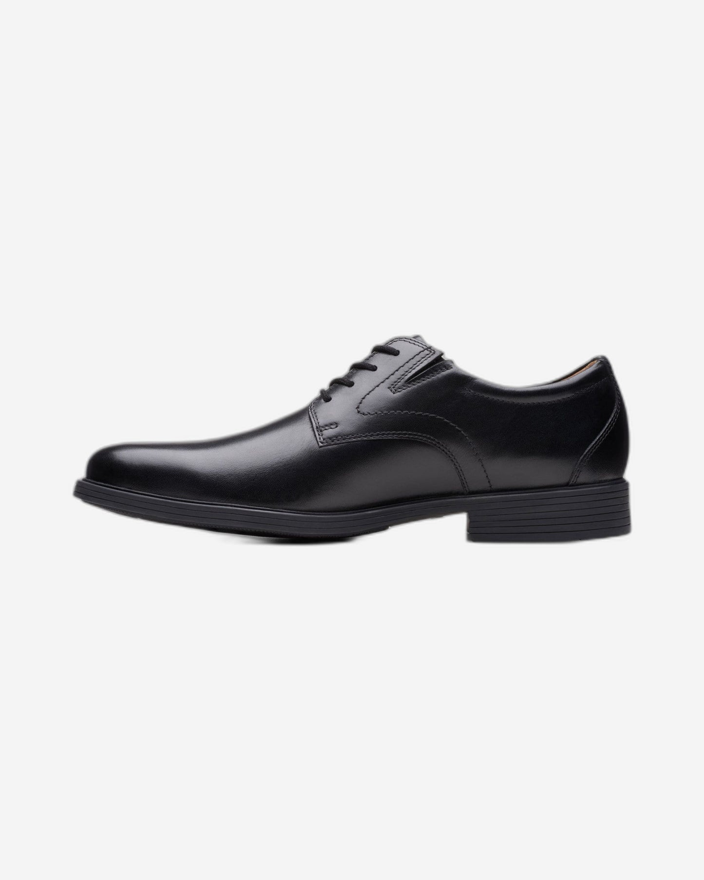 Clarks Whiddon Plain Shoes (Standard Fit)