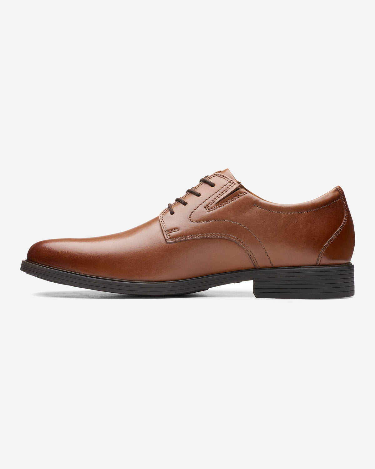 Clarks Whiddon Plain (Wide Fit)
