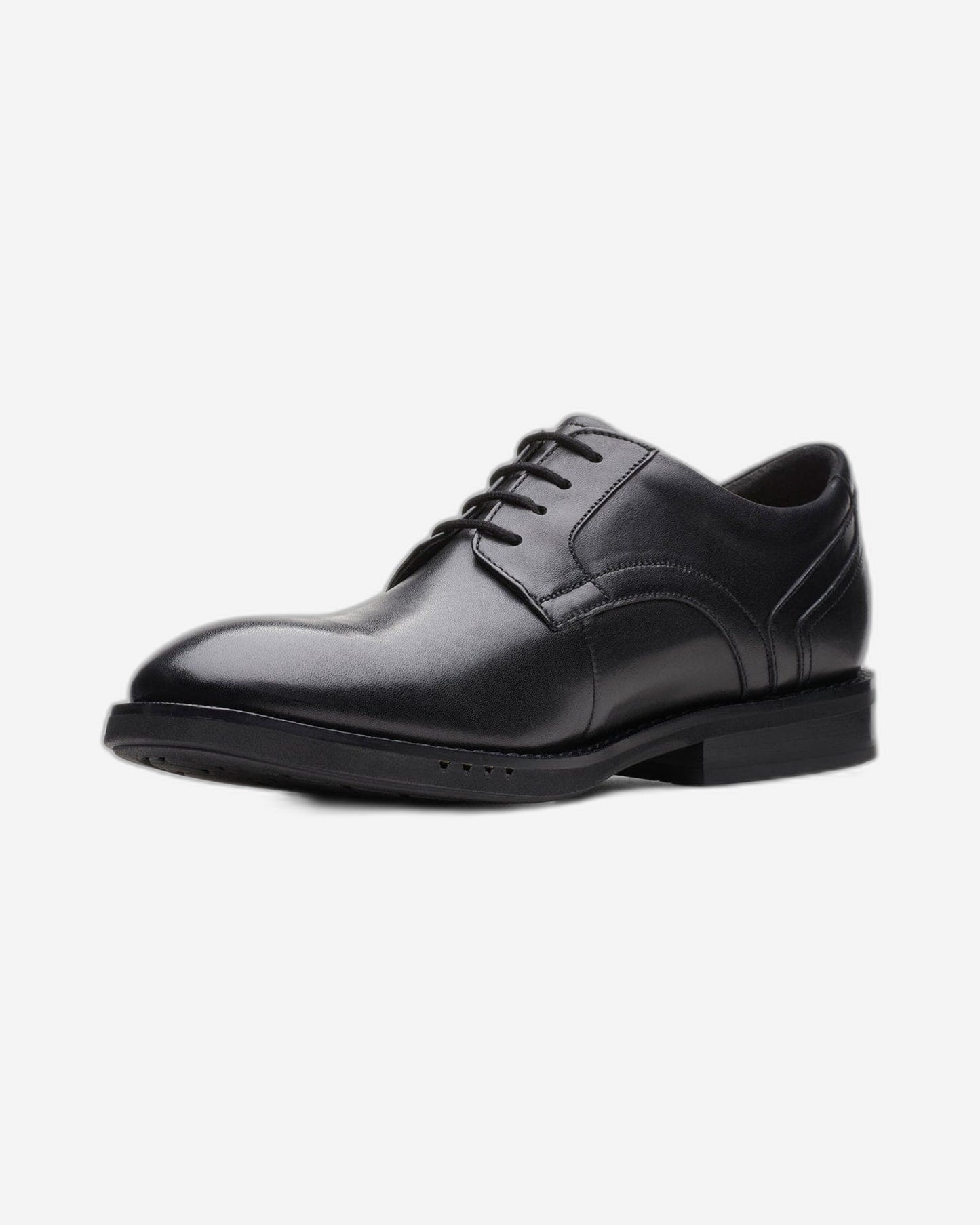 Clarks Un Hugh Lace Shoes (Standard Fit)