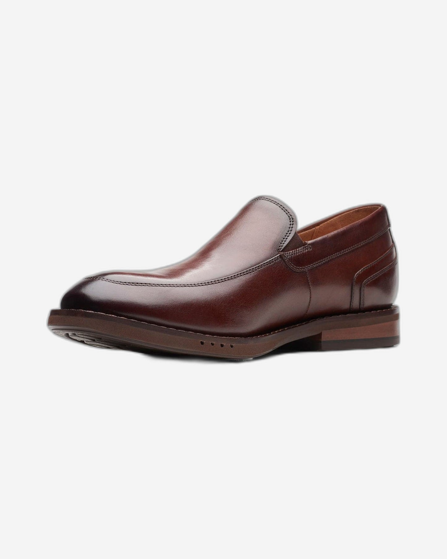 Clarks Un Hugh Step Shoes (Standard Fit)