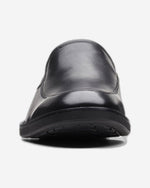 Clarks Un Hugh Step Shoes (Standard Fit)