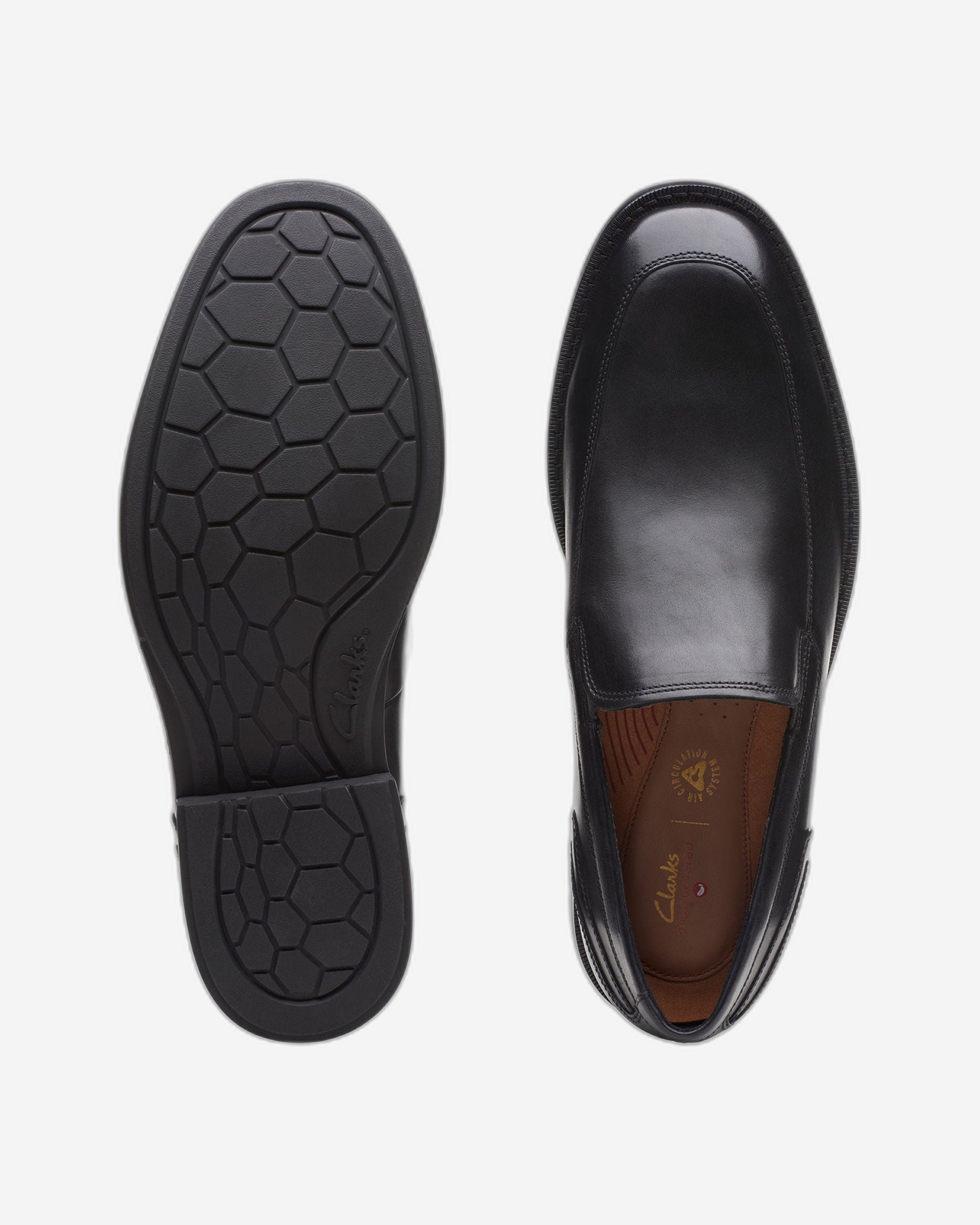 Clarks Un Hugh Step Shoes (Standard Fit)