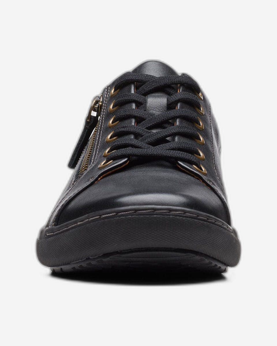 Clarks Nalle Lace (Standard Fit)