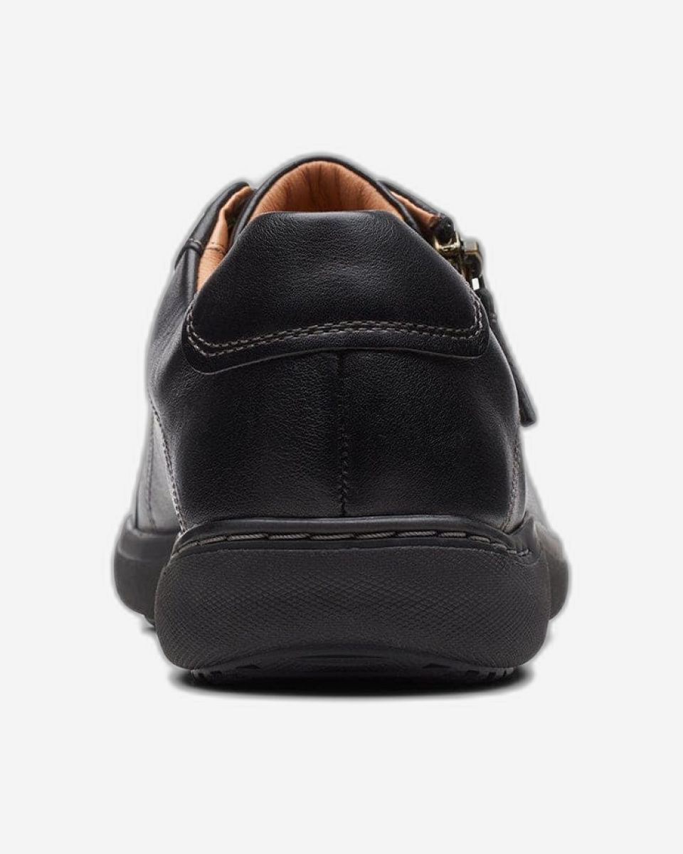 Clarks Nalle Lace Shoes (Wide Fit)