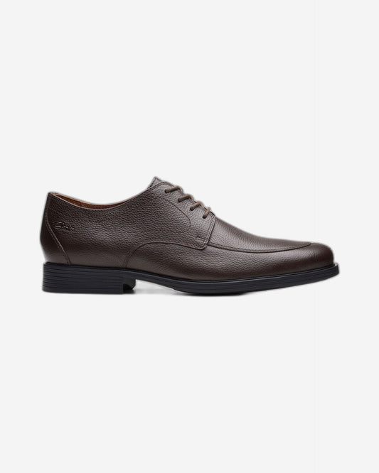 Clarks Whiddon Apron Shoes (Standard Fit)