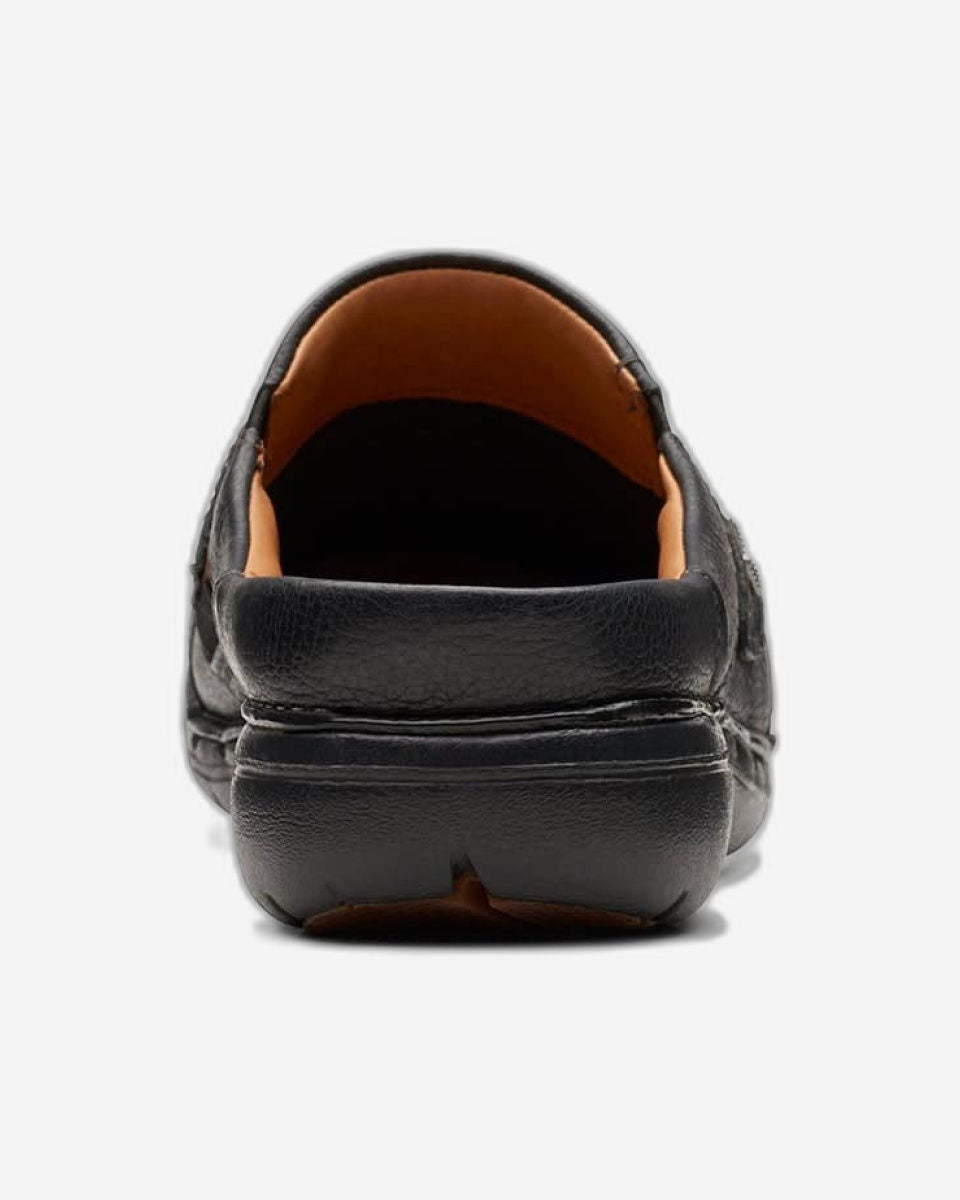 Clarks Un Loop Ease Shoes (Standard Fit)