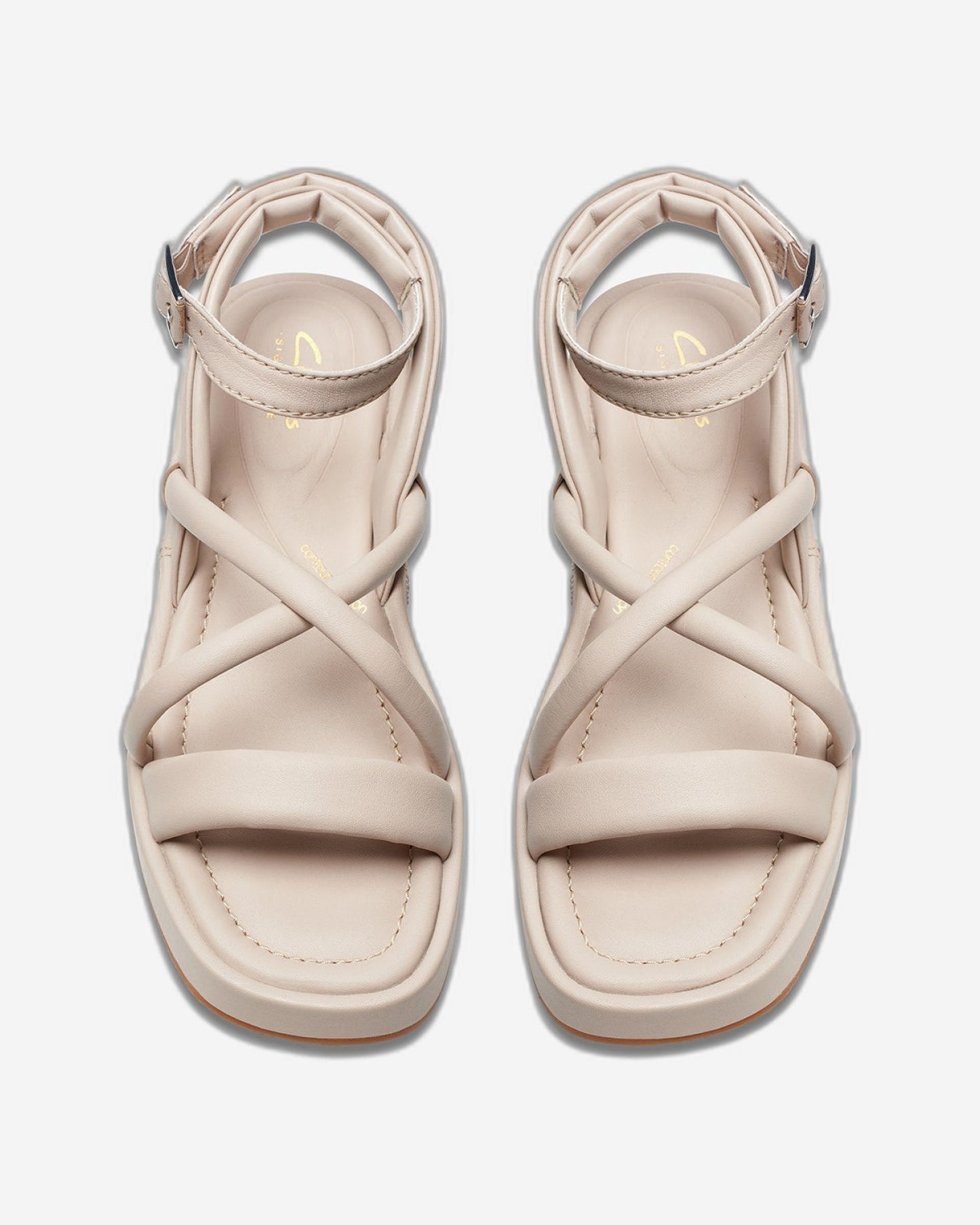 Clarks Women Alda Cross (Standard Fit)