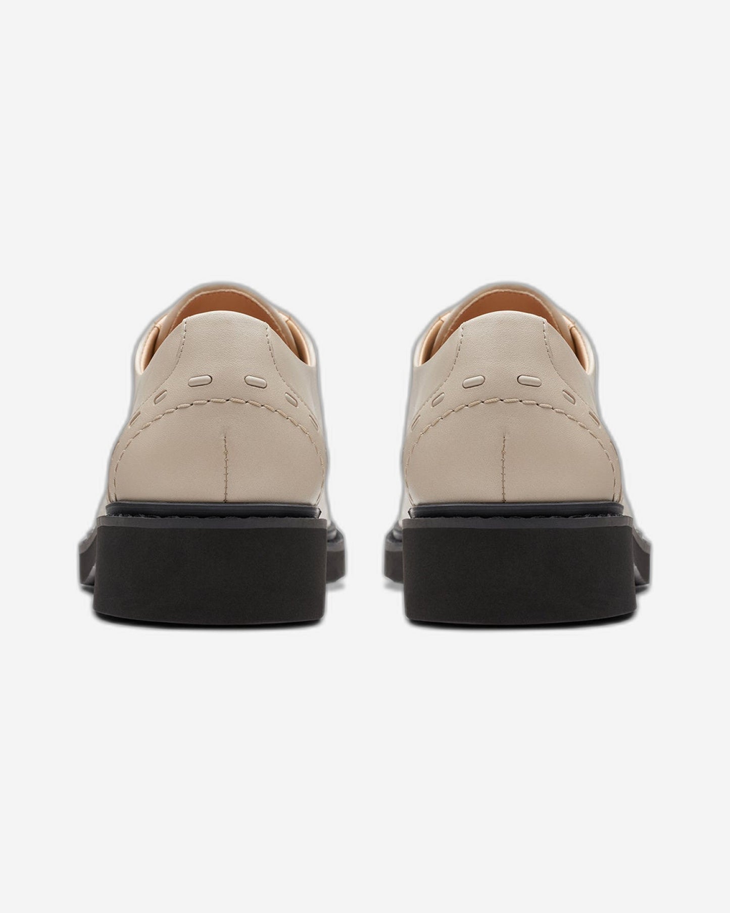 Clarks Women Splend Weave (Standard Fit)