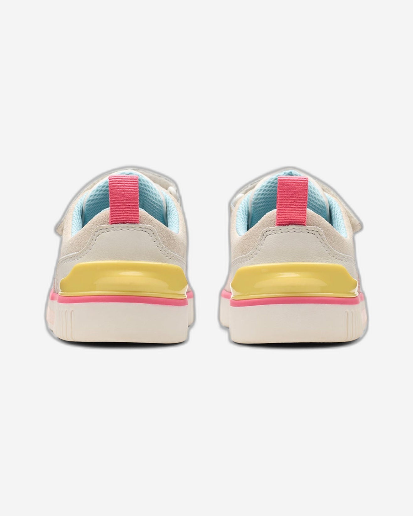 Clarks Oslo Bright Kid. (Standard Fit)