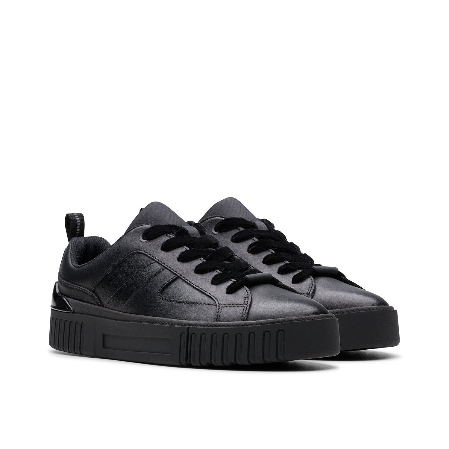 Clarks Girls  Oslo Sky Youth.  (Wide Fit)