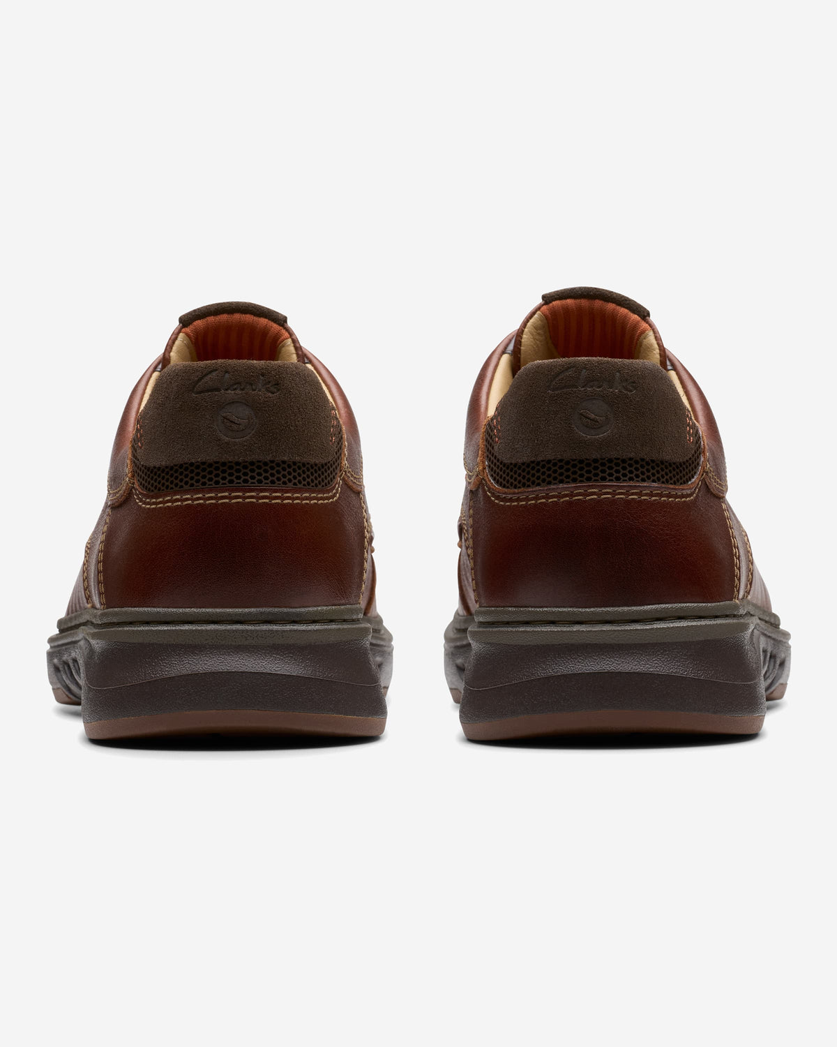 Clarks Un Briley Pace (Wide Fit)