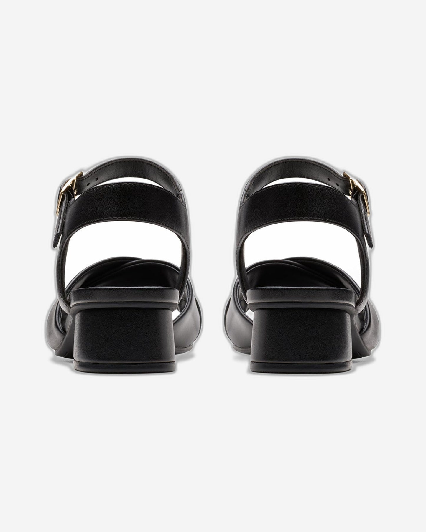 Clarks Serina 35 Cross (Standard Fit)