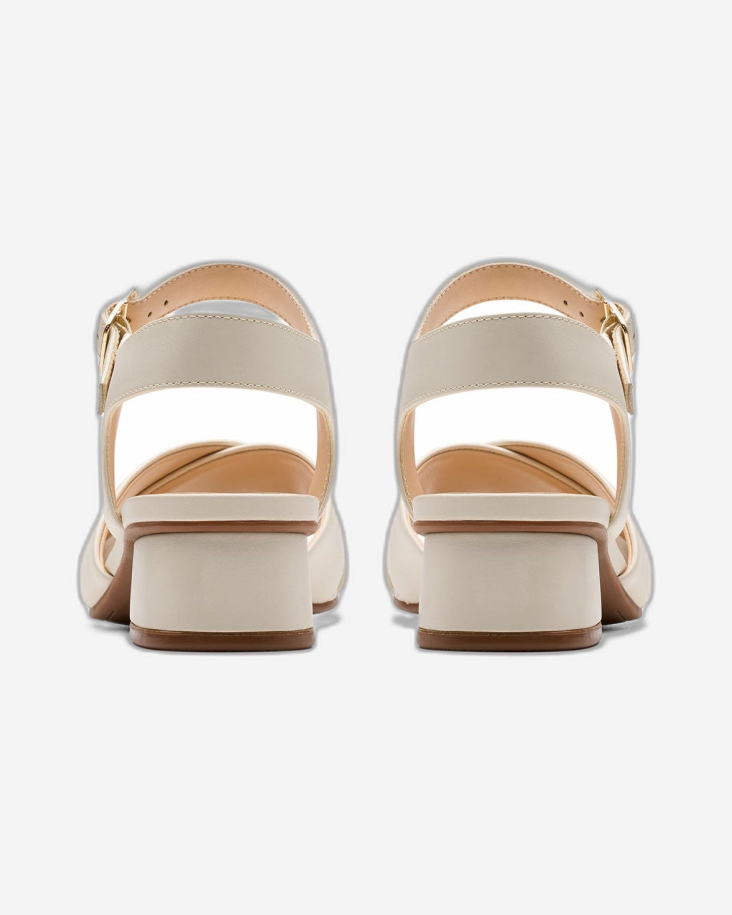 Clarks Serina 35 Cross (Wide Fit)