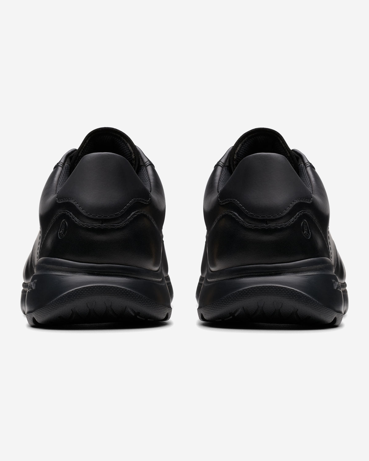 Clarks Lifton Lace (Wide Fit)