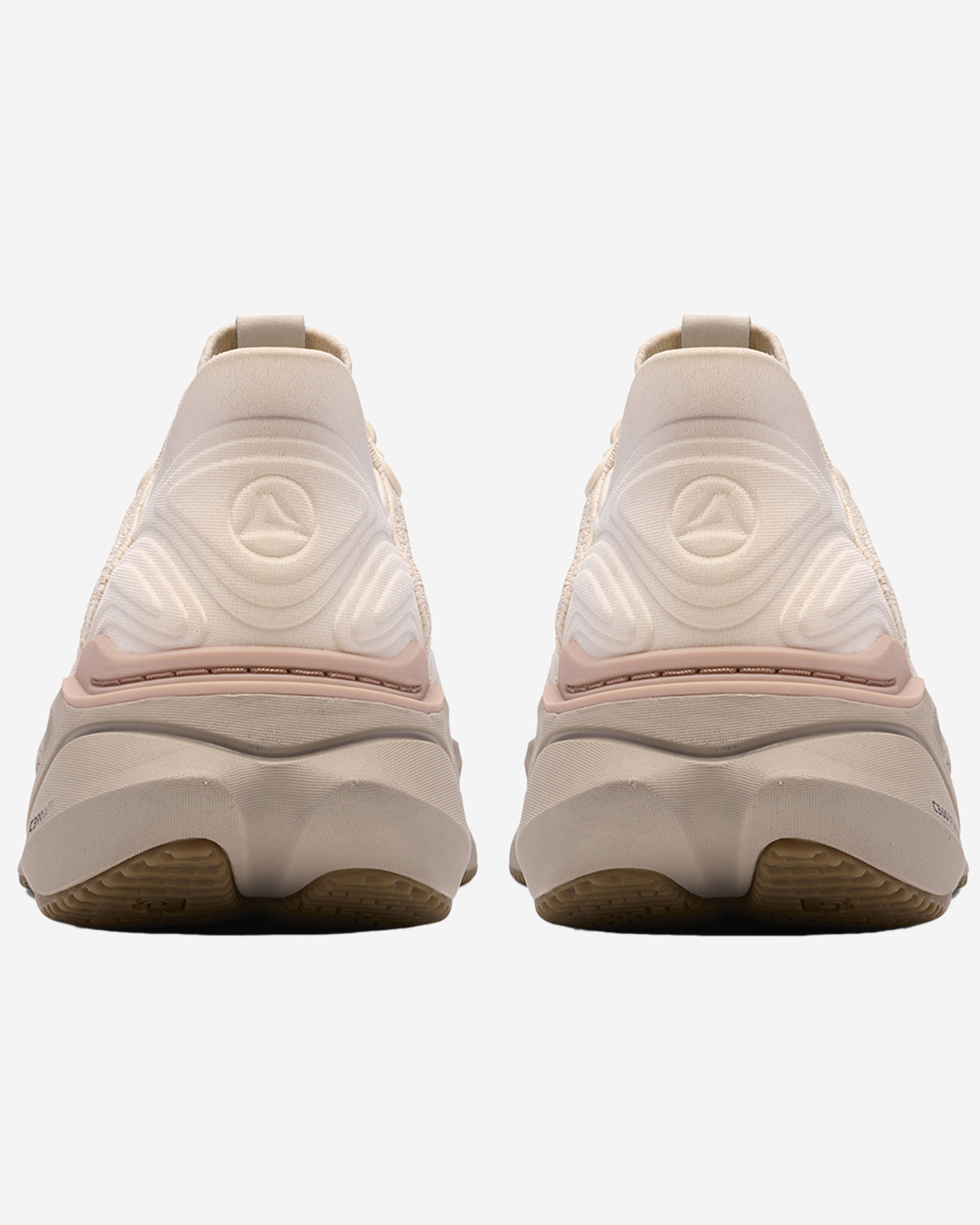 Clarks Pace Rise (Standard)