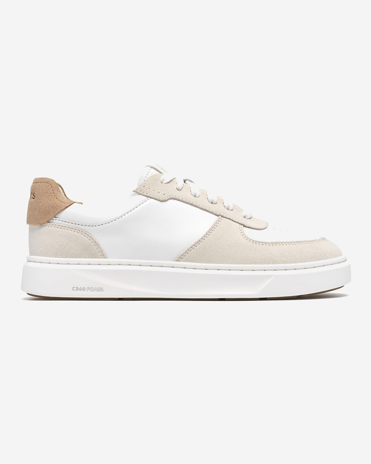 Clarks Code C Court. (Wide Fit)
