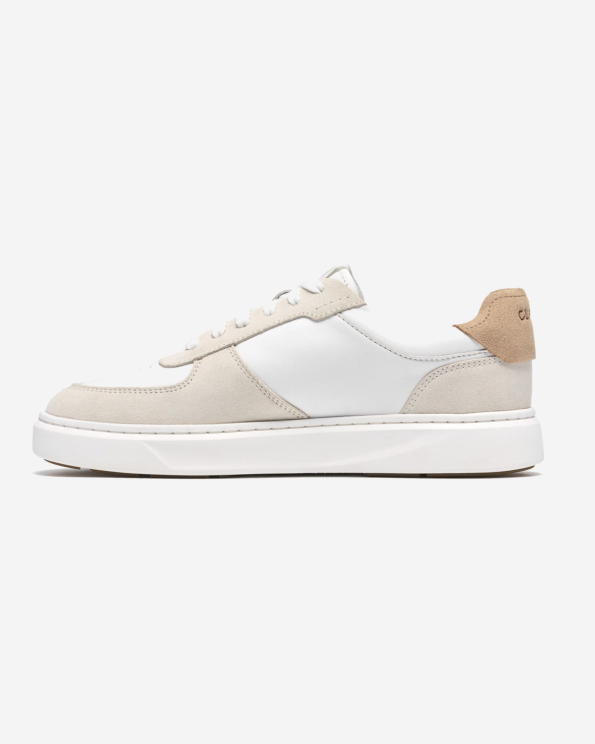 Clarks Code C Court. (Wide Fit)