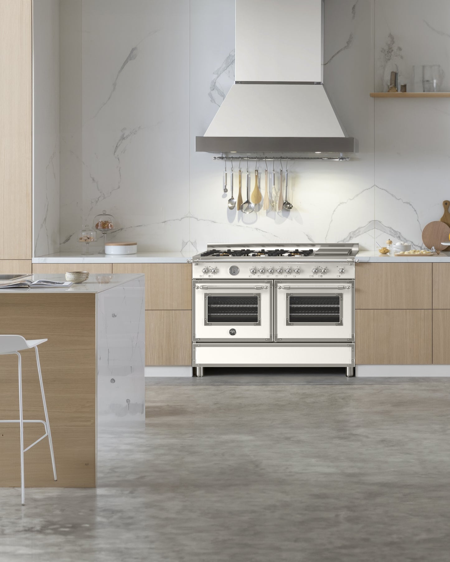 Bertazzoni Heritage Series Electric Double Oven Range Cooker 120cm, Avorio