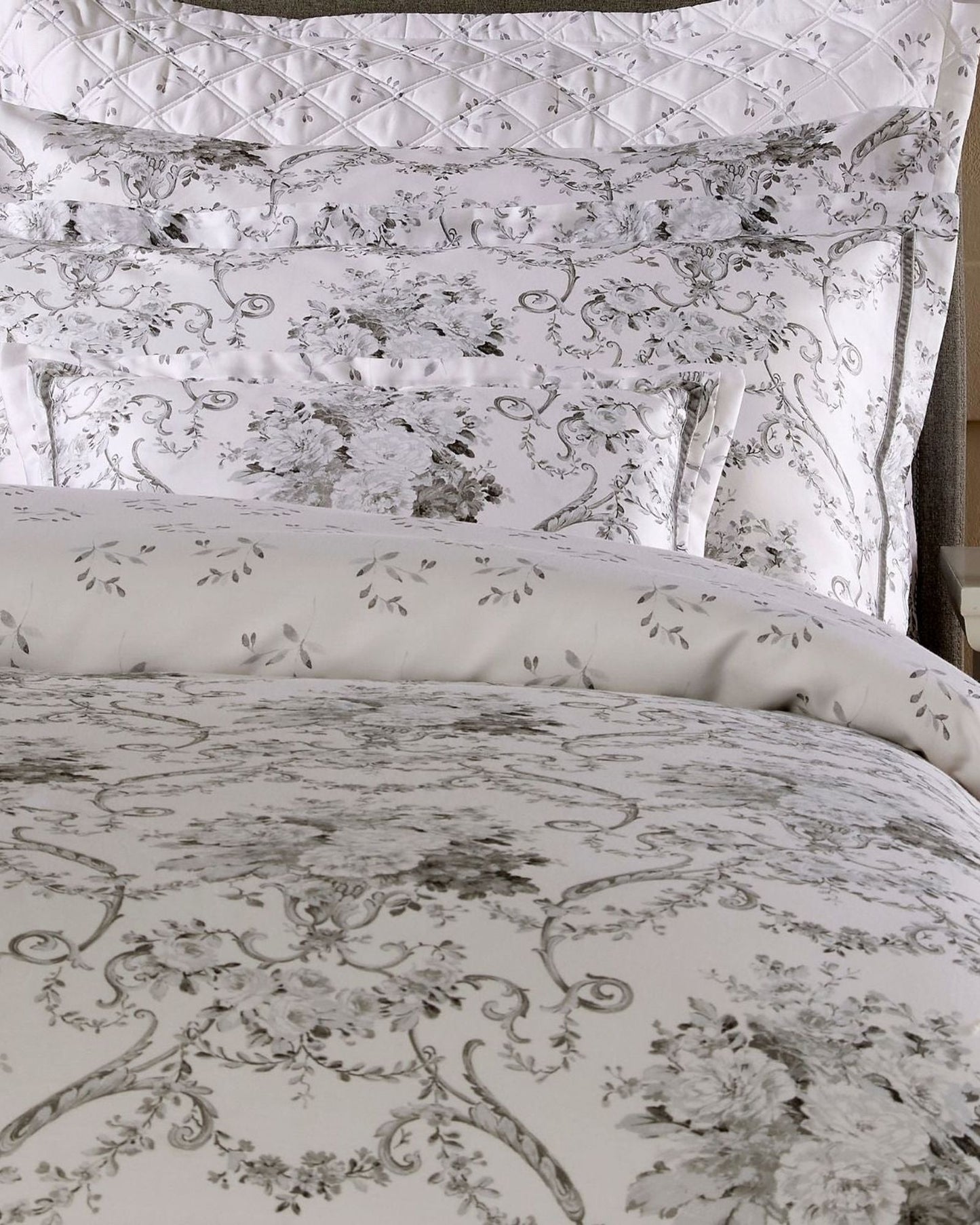 Christy Paris Duvet Cover Sets in Silver