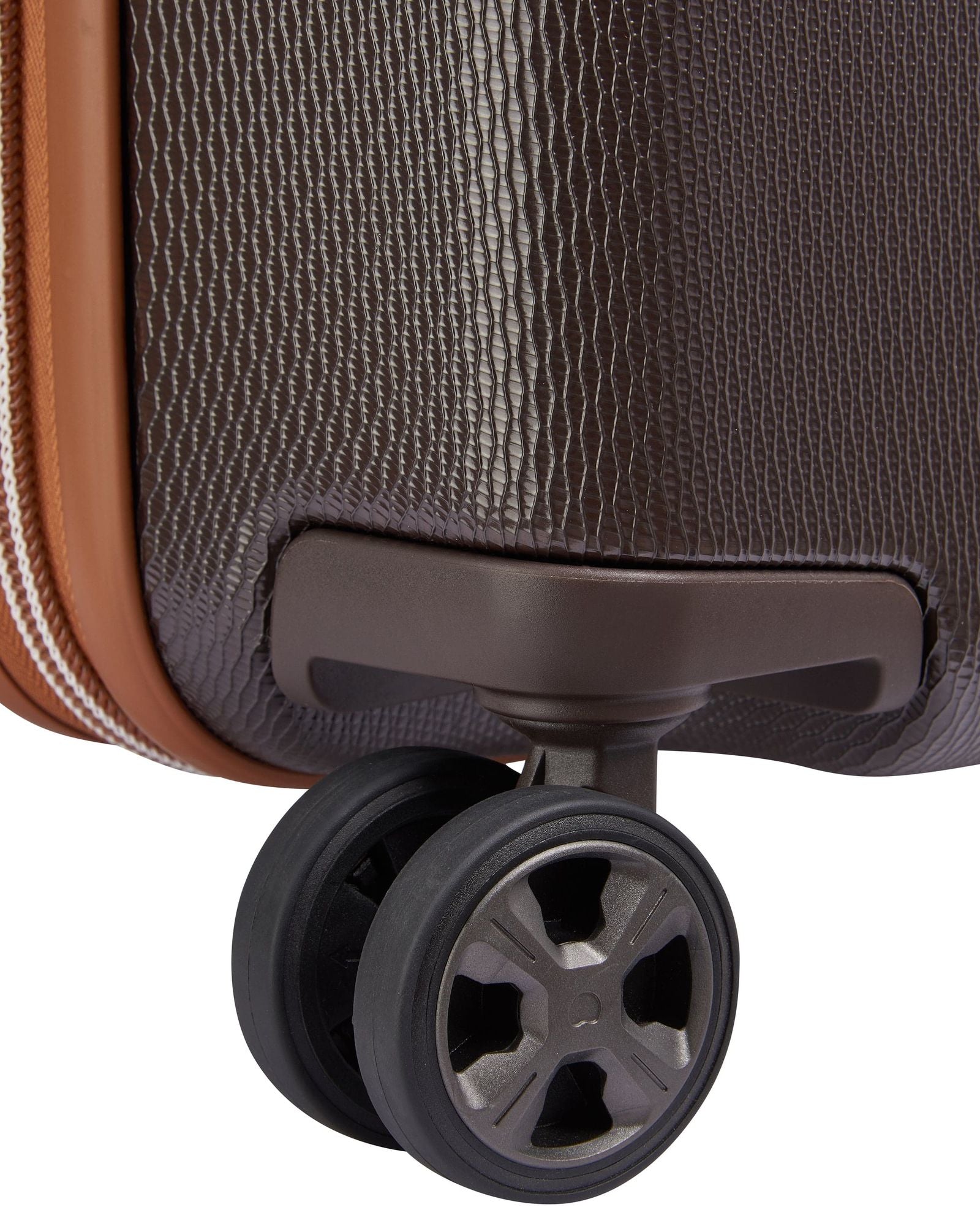 Delsey Paris Chatelet Air 2.0