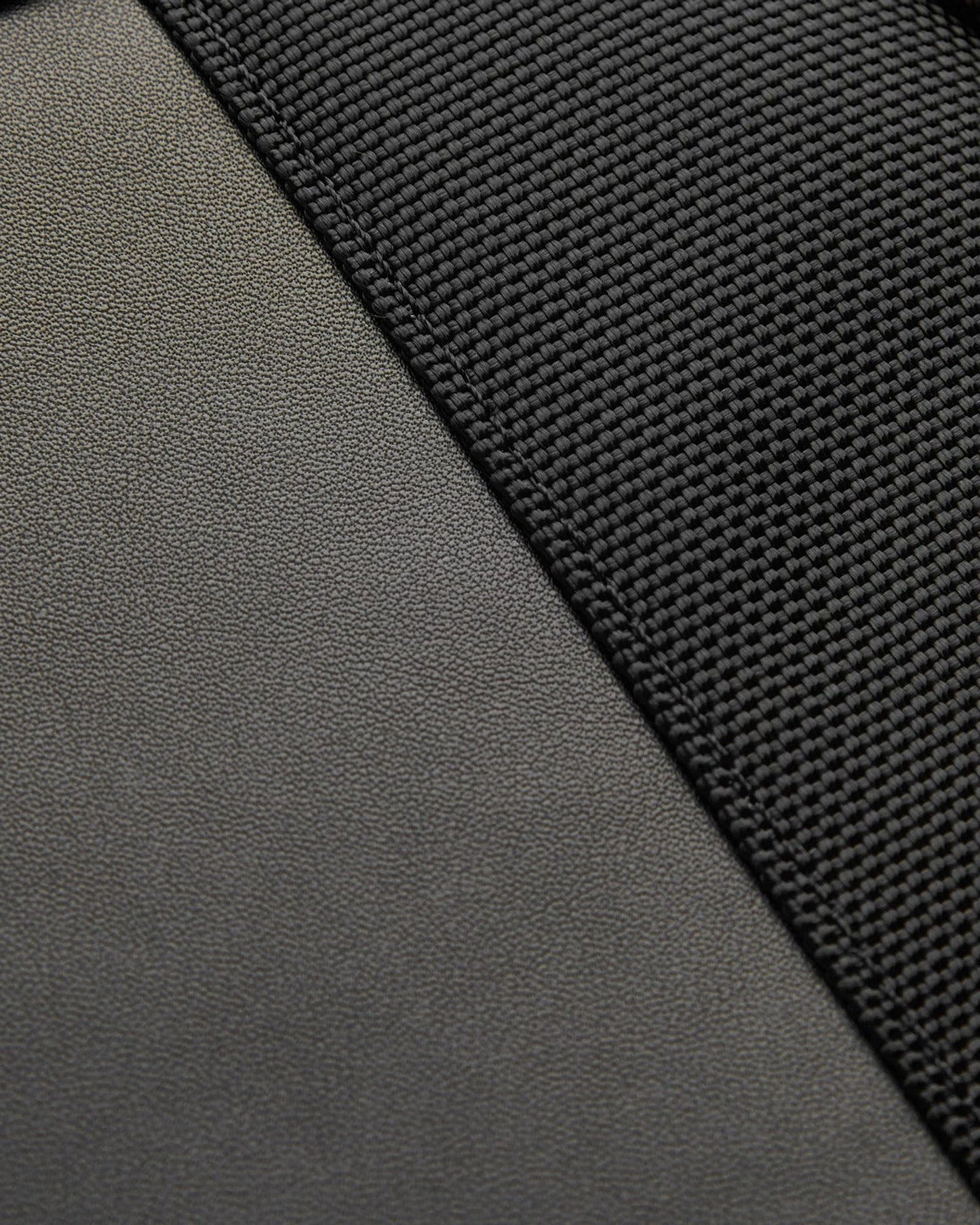 Delsey Paris Wagram Briefcase 15.6 Inch