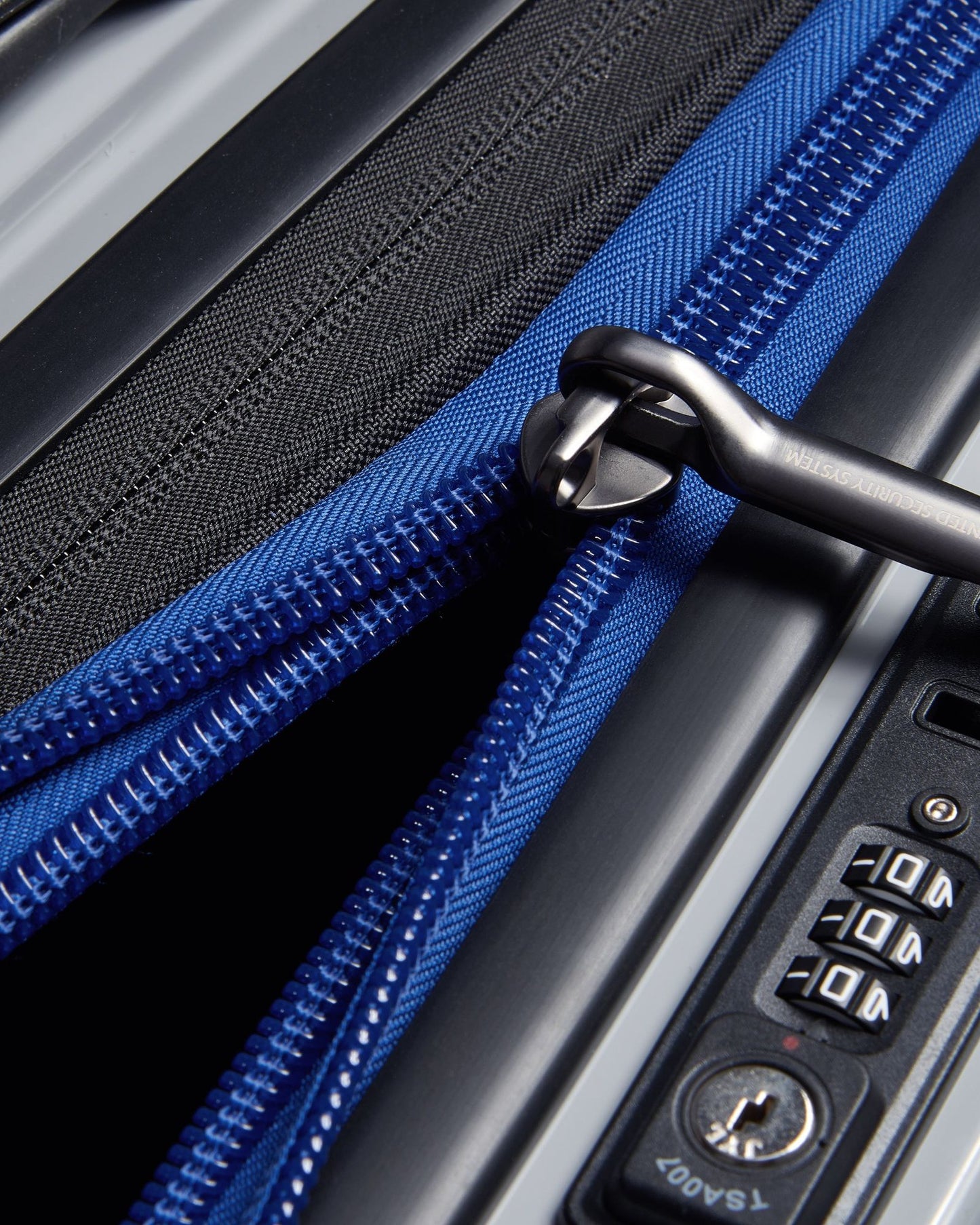 Delsey Paris Rempart Luggage