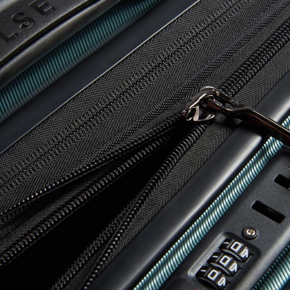 Delsey Paris Shadow 5.0