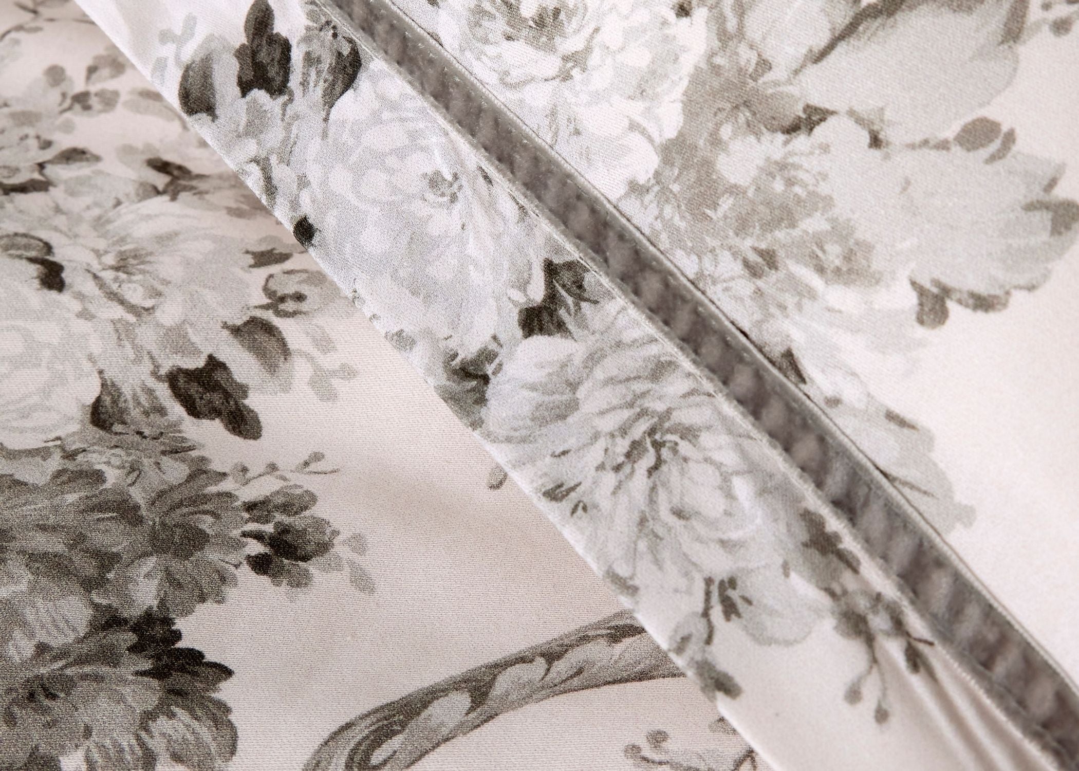 Christy "Paris" Comforter - Sheet Sets