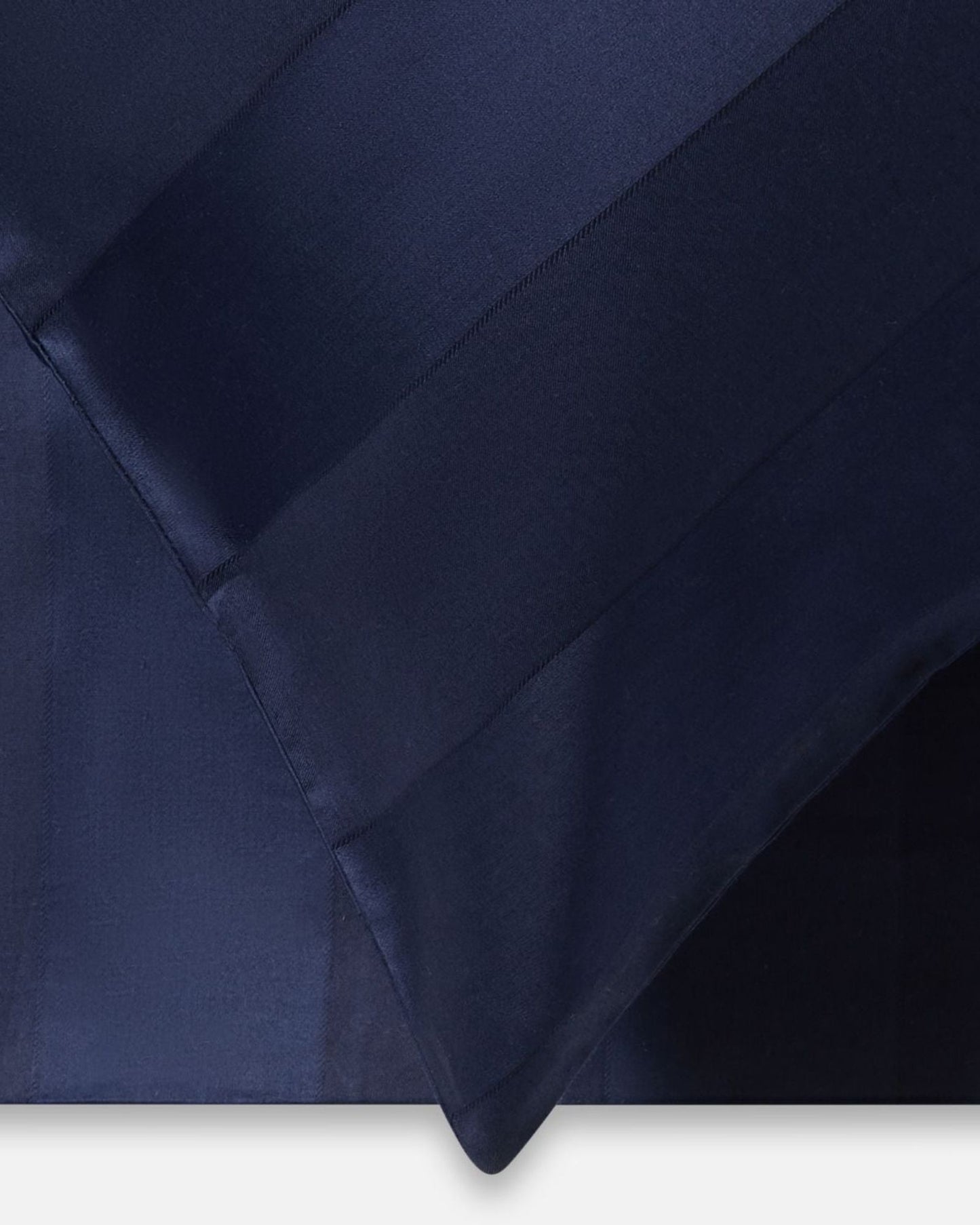 Jasper Conran "Satin Stripe" 500 Thread Count Duvet Cover in Navy