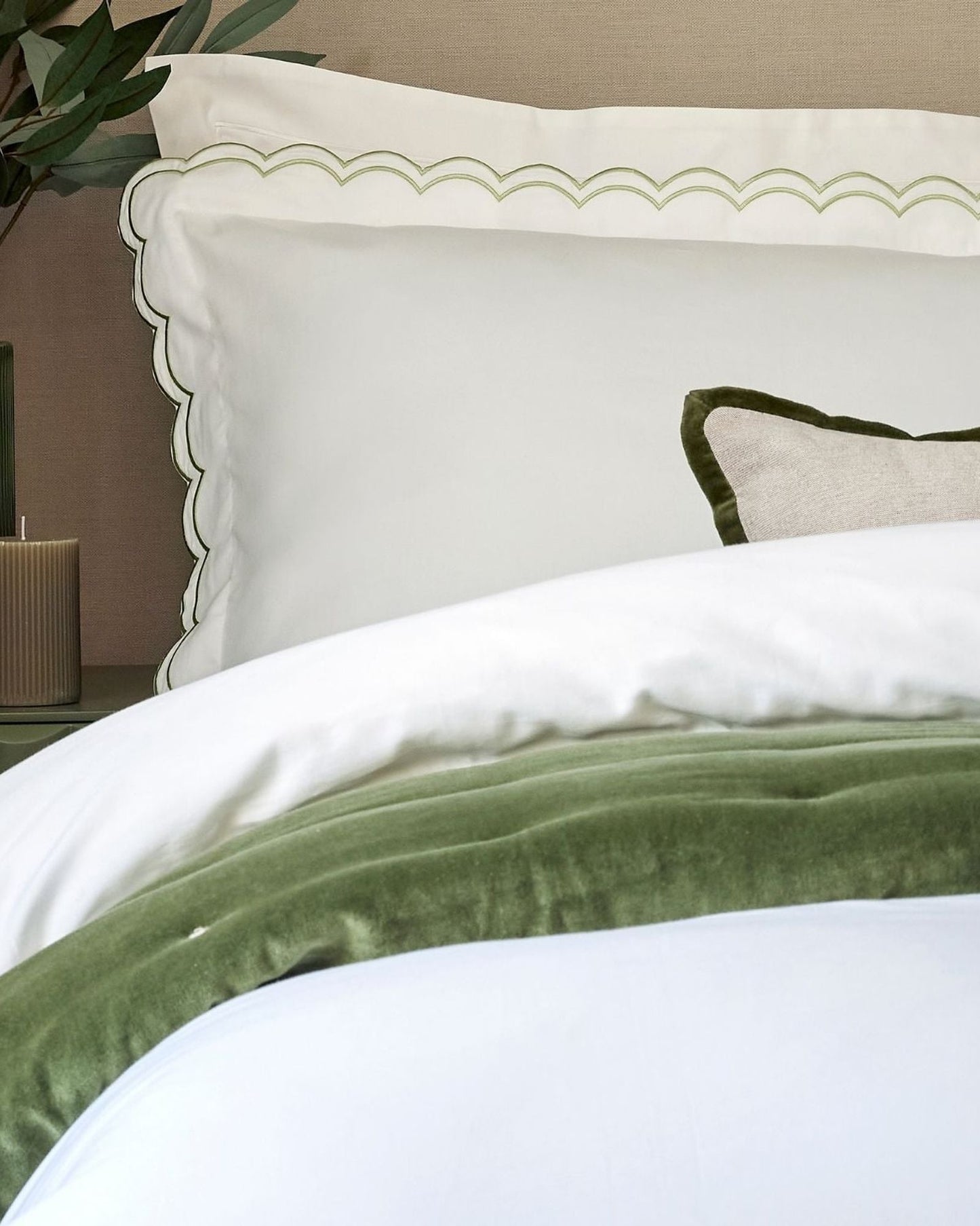 Christy "Scallop Edge" Duvet Cover Sets in Matcha