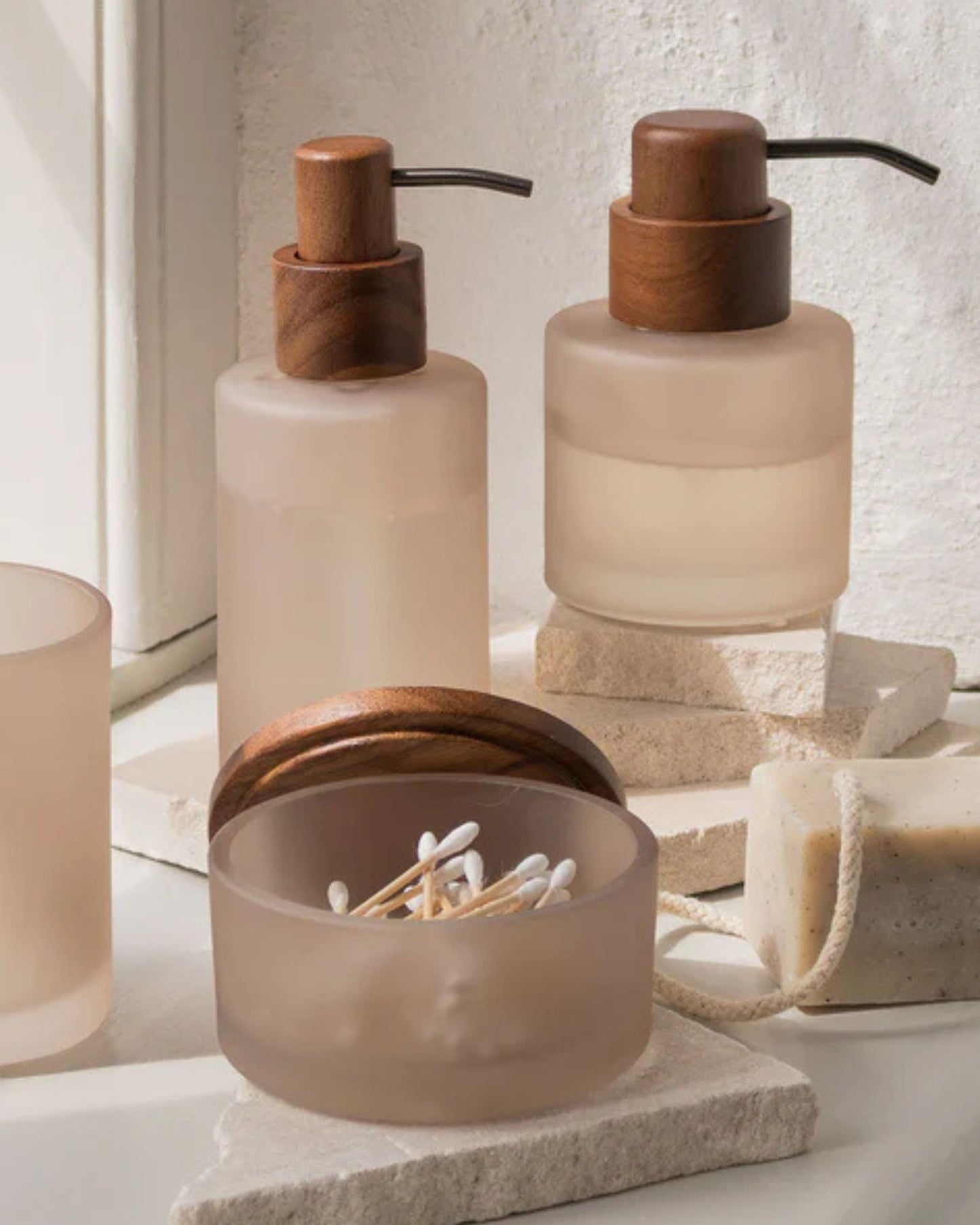 Mette Ditmer "Modest Glass" Bathroom Accessories in Kit (Taupe)