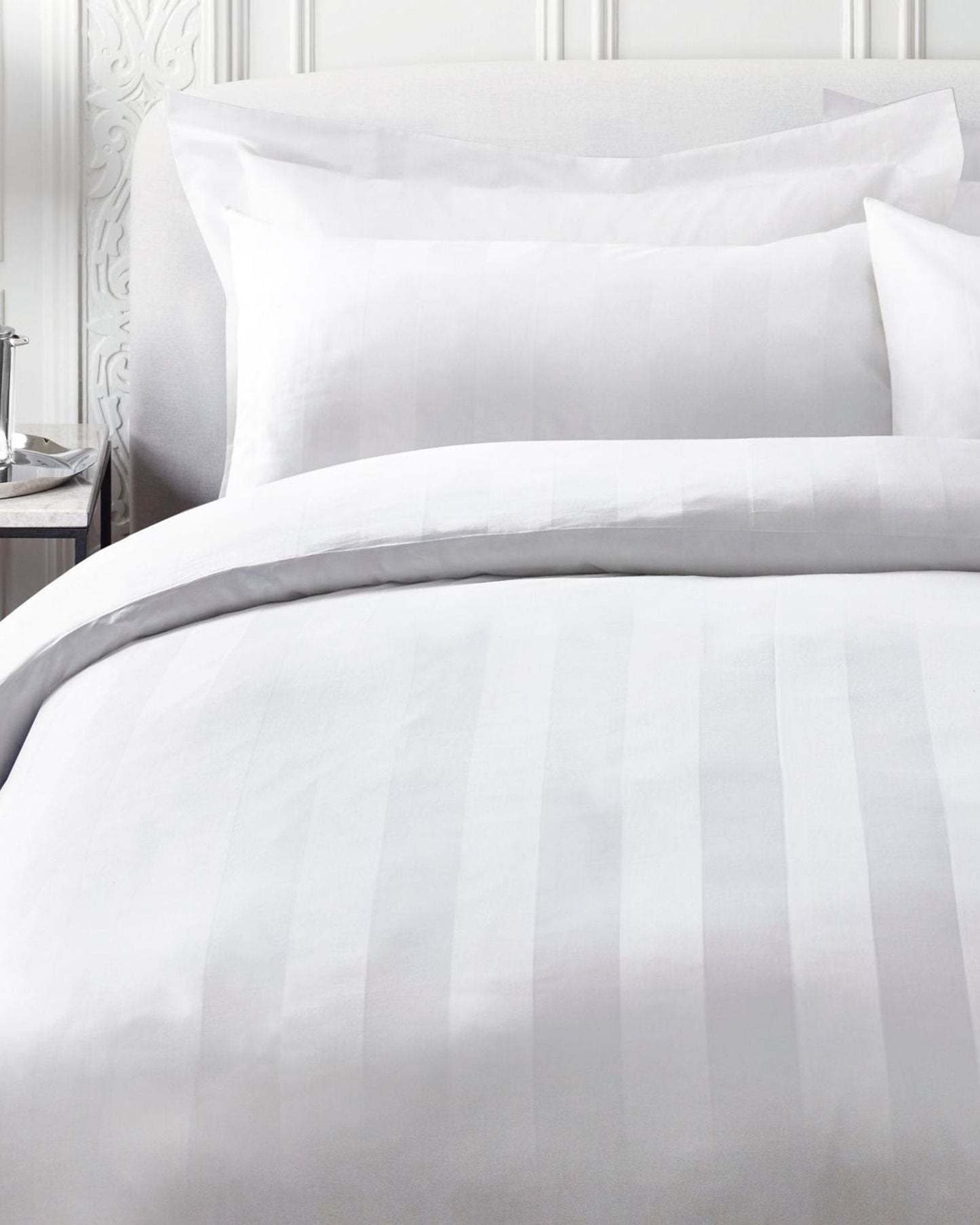 Jasper Conran "Satin Stripe" 500 Thread Count Duvet Cover in White