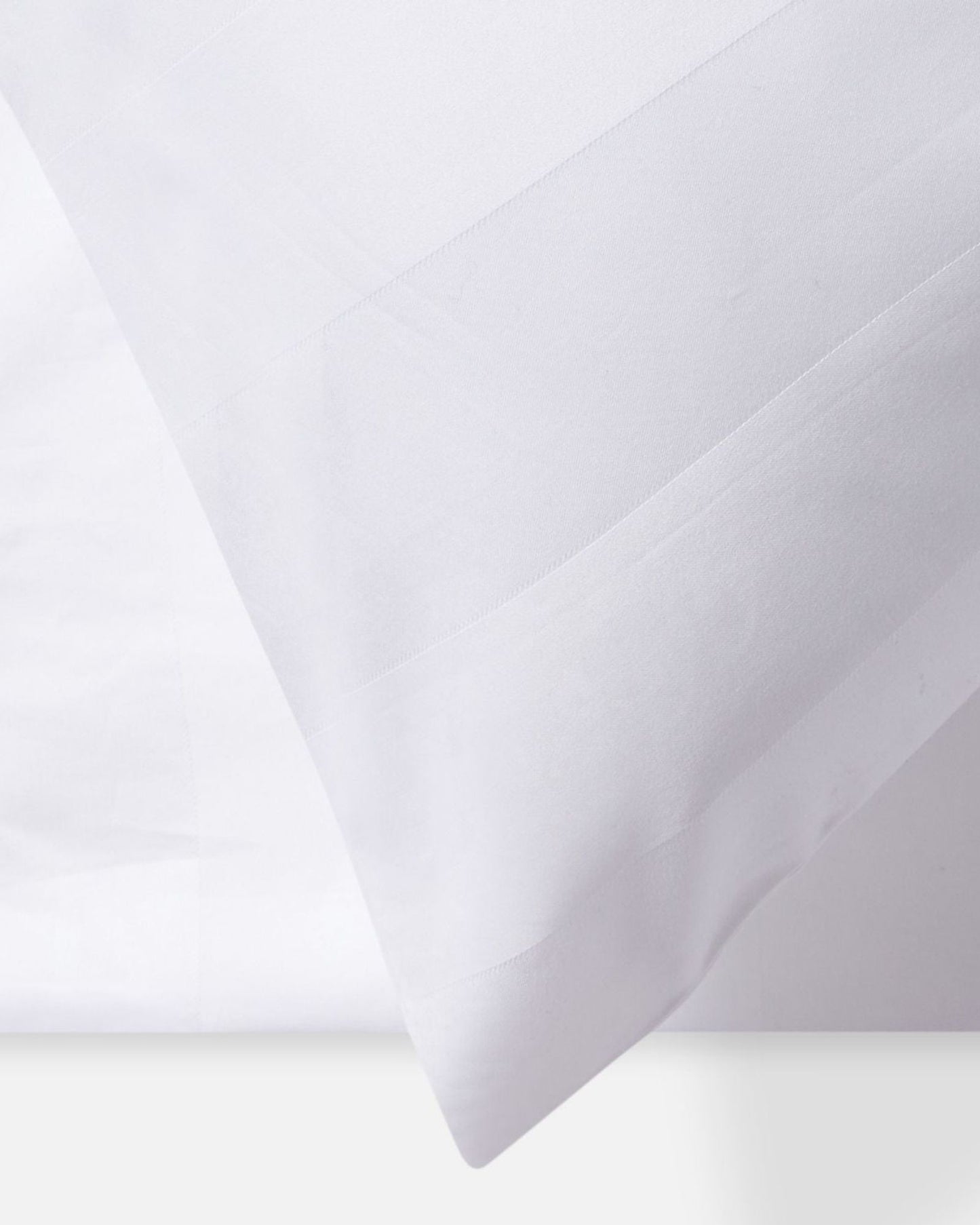 Jasper Conran "Satin Stripe" 500 Thread Count Duvet Cover in White