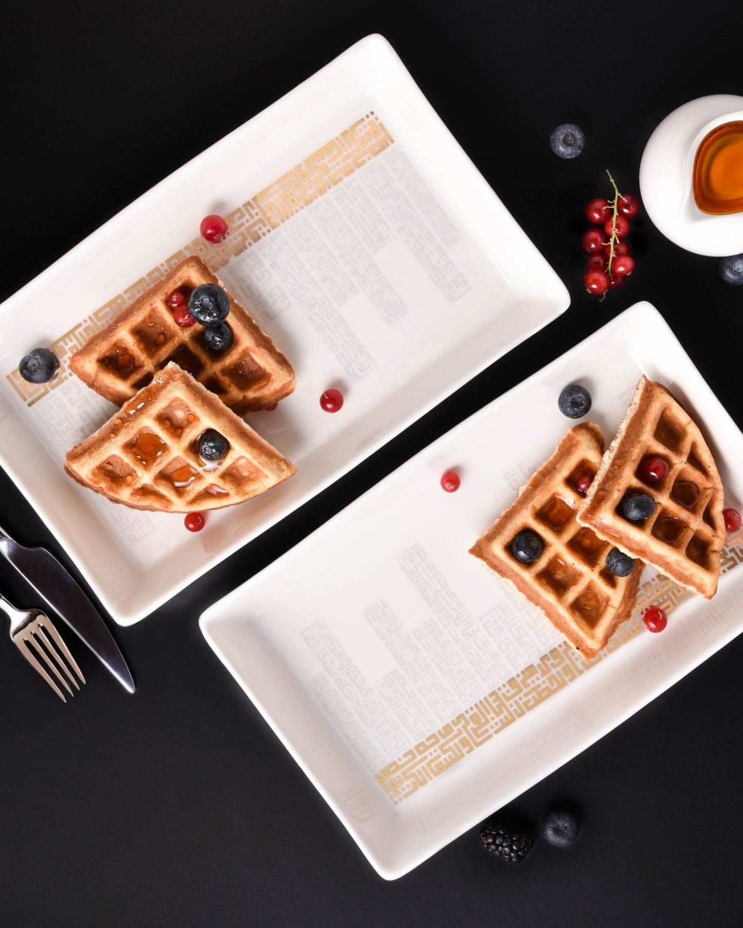 Dimlaj Abraj Rectangle Plates 2Pc Medium Gold