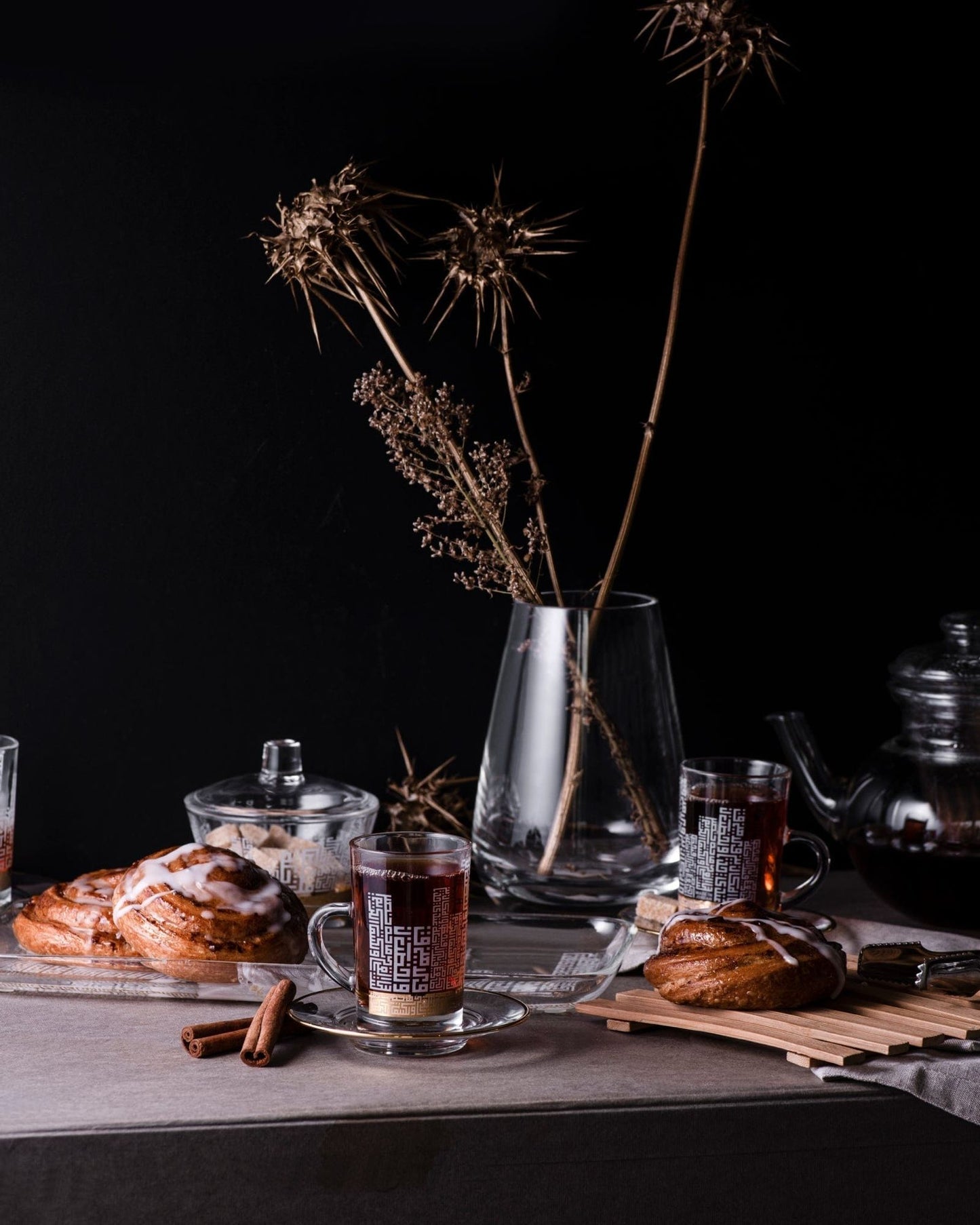 Dimlaj Abraj Tea Cups & Saucers 6Pc Gold