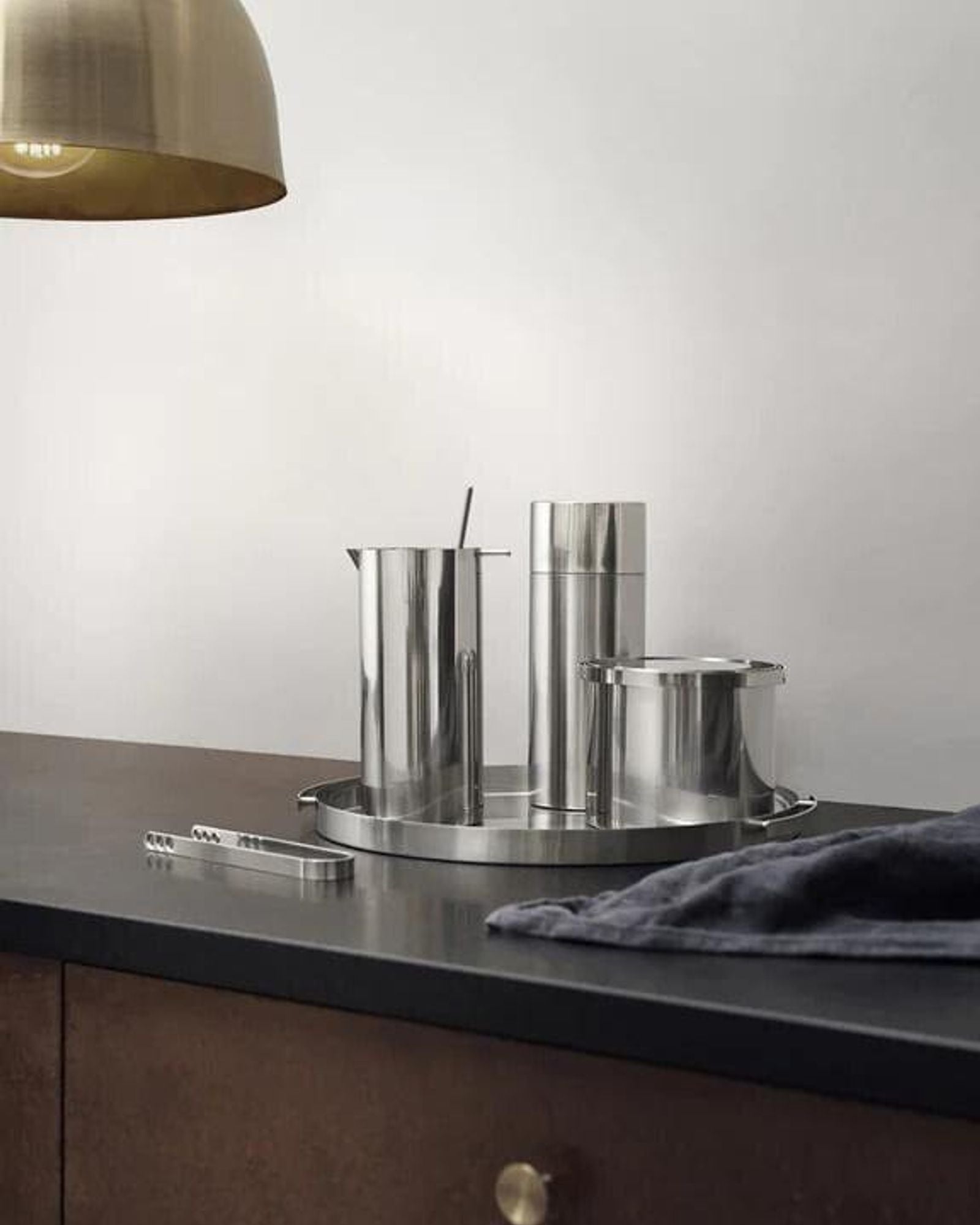 Stelton Arne Jacobsen ice tongs steel 015-1
