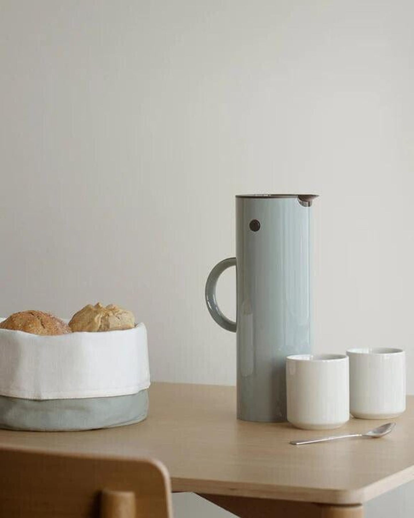 Stelton EM77 vacuum jug, 1 L dusty green 919