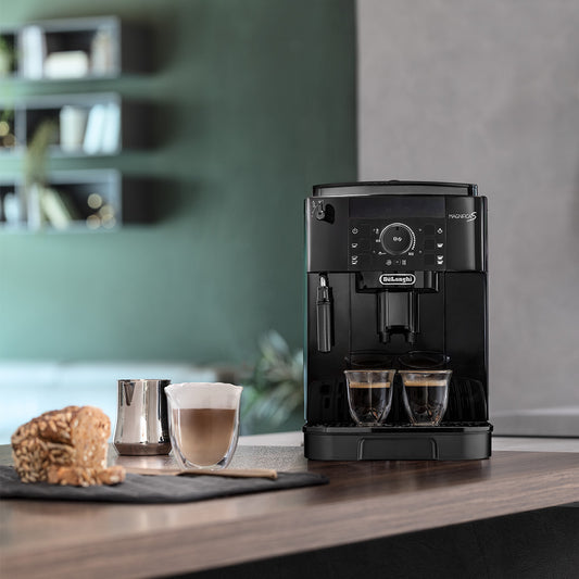 De'Longhi Magnifica S Fully Automatic Bean-to-Cup Coffee Machine,Black – ECAM12.121.B (ESMA Certified)