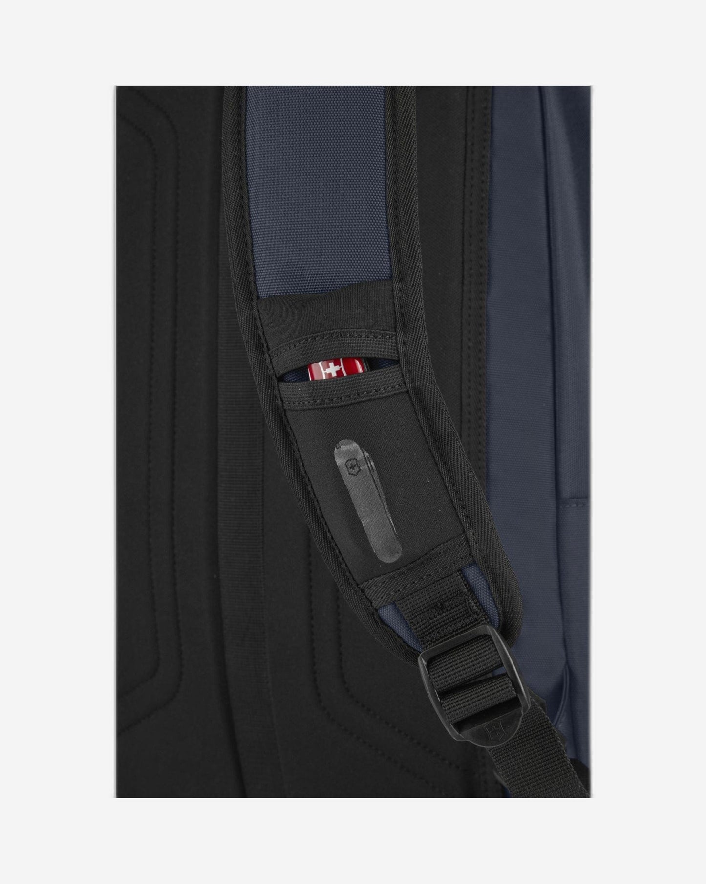 Victorinox Almont Original Standard Laptop Backpack