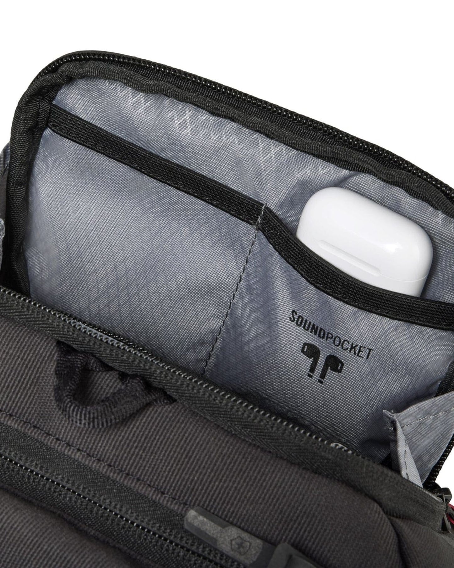 Victorinox Touring 2.0 Travel 2-in-1 Duffle Bag
