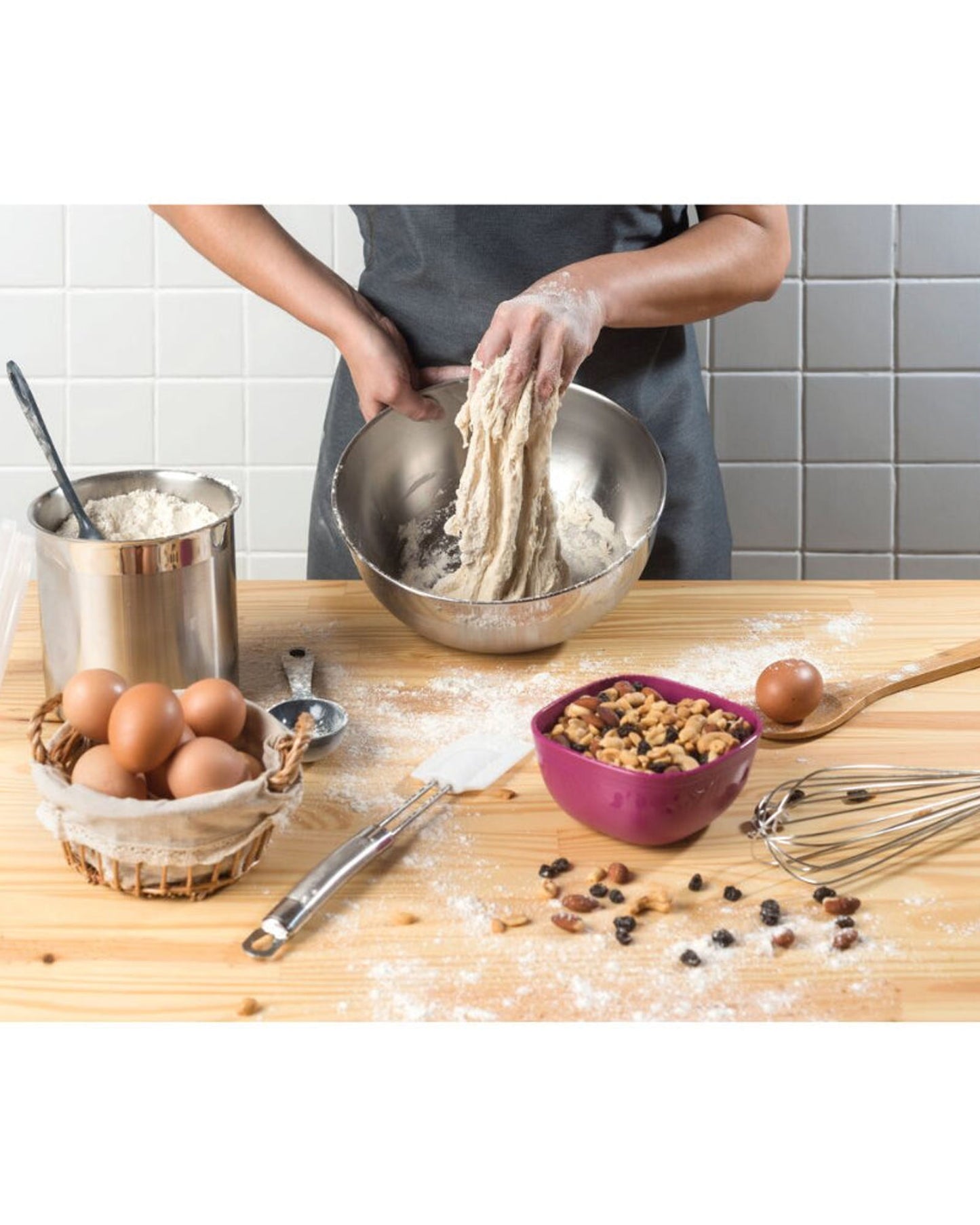 Tramontina Freezinox Round Stainless Steel Container With Matte Finish, Without Lid, 22 cm And 2.9 L