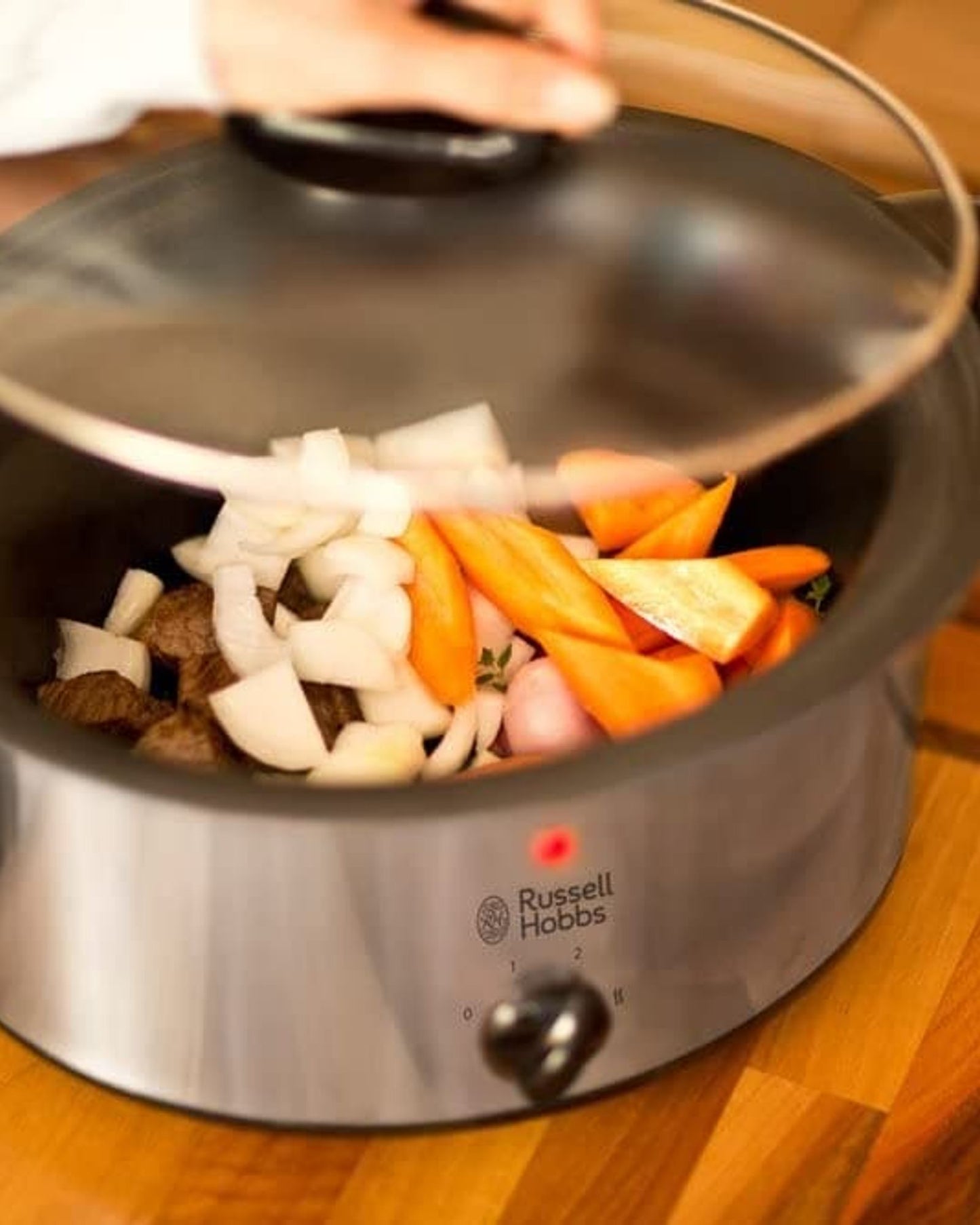 Russell Hobbs Searing Slow Cooker 3.5L