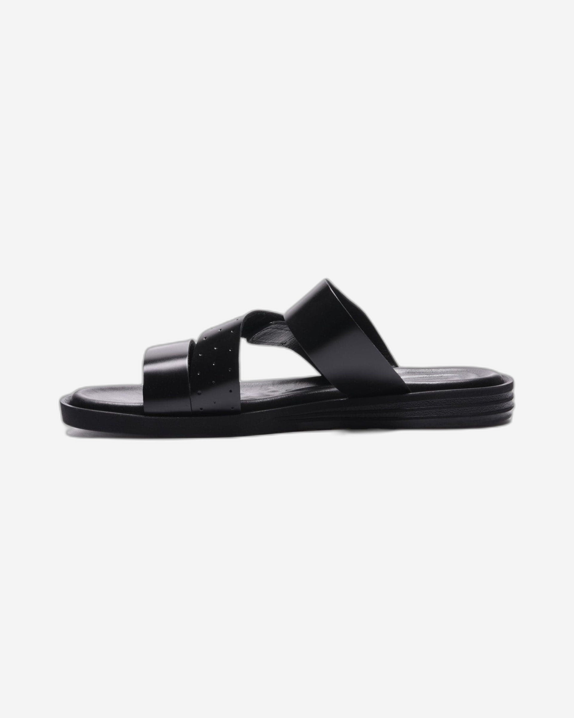CHAOS Men's Sandals Black  - 1009
